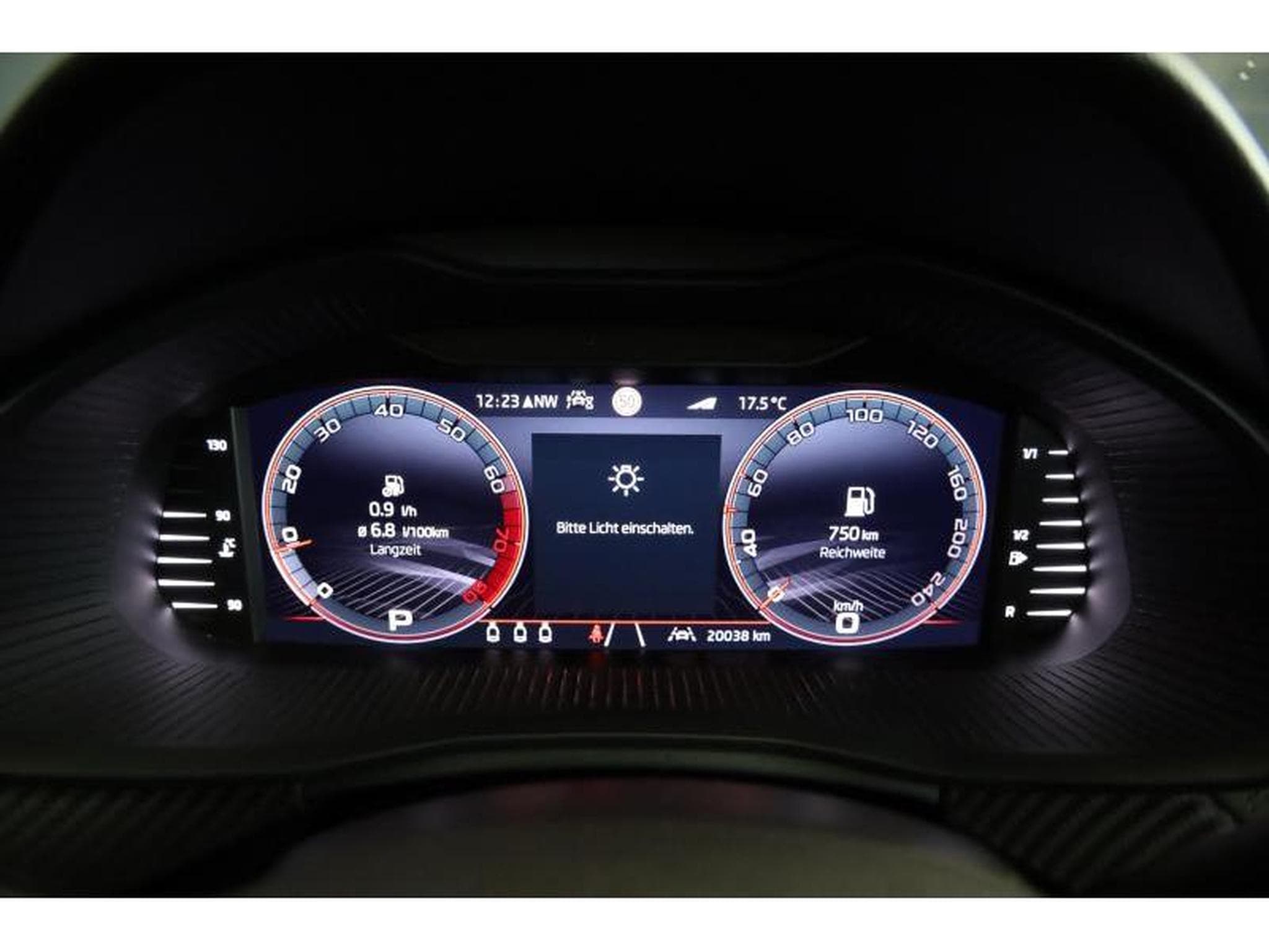 Skoda Kamiq Monte Carlo (2024) - Photo 4