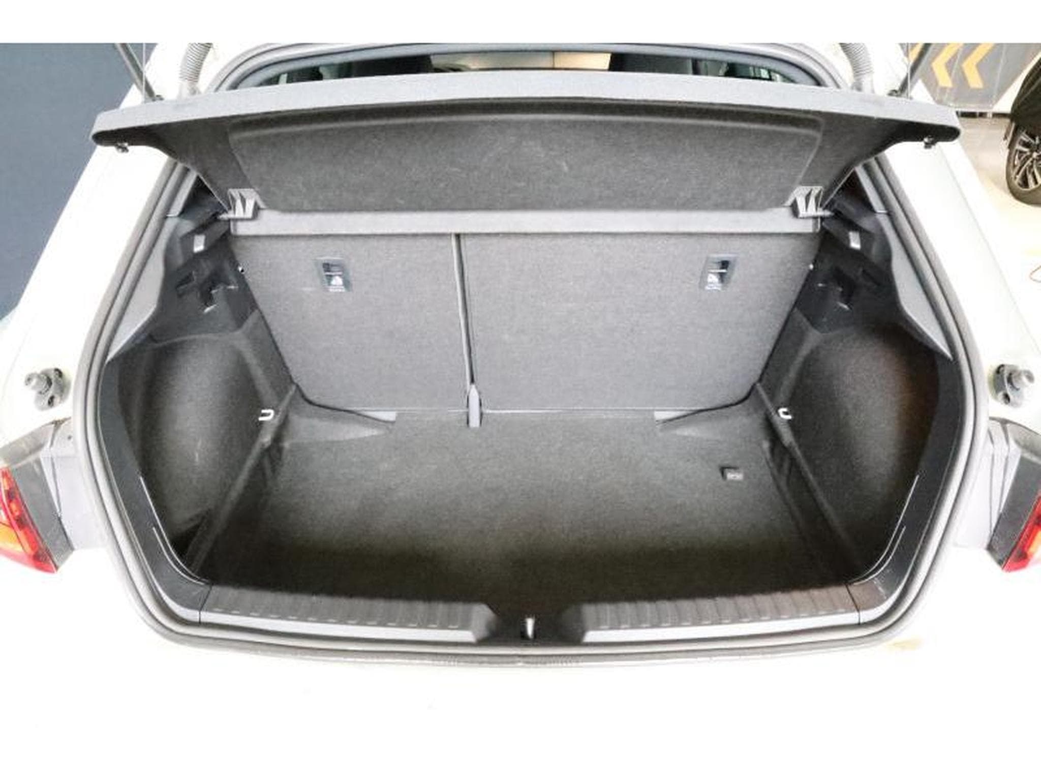 Audi A1 Sportback (2024) - Photo 12