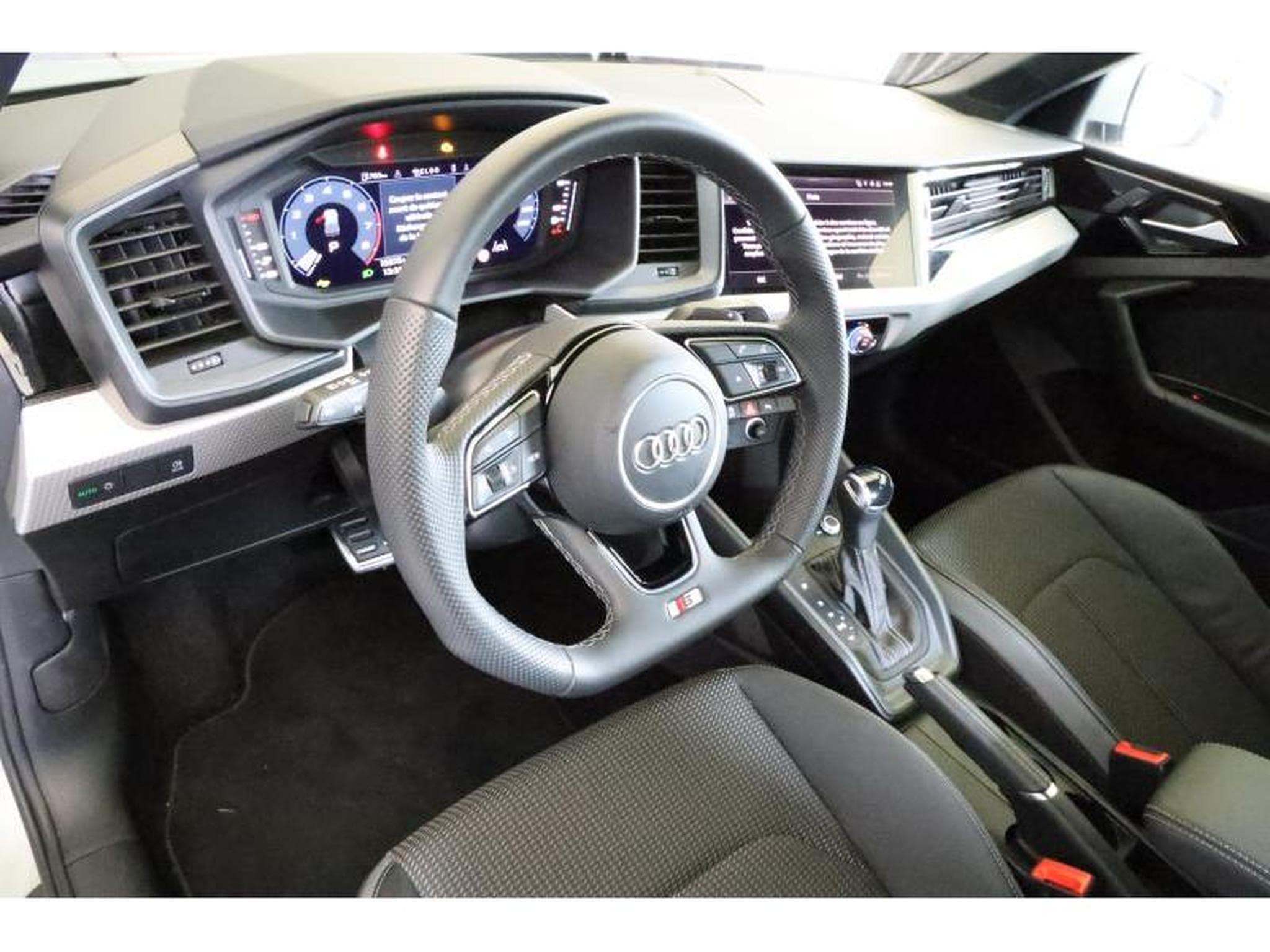 Audi A1 Sportback (2024) - Photo 7