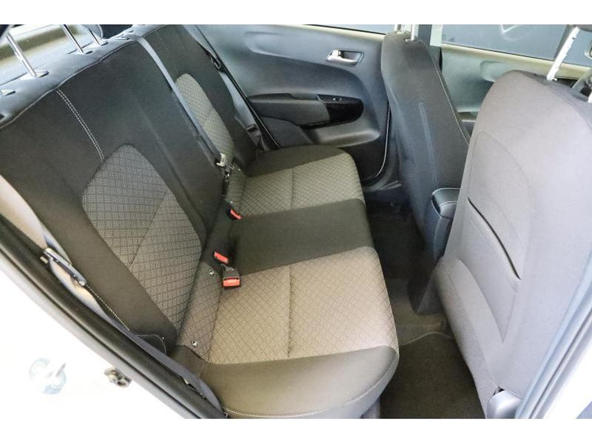 Kia Picanto Pulse (2024) - Photo 12