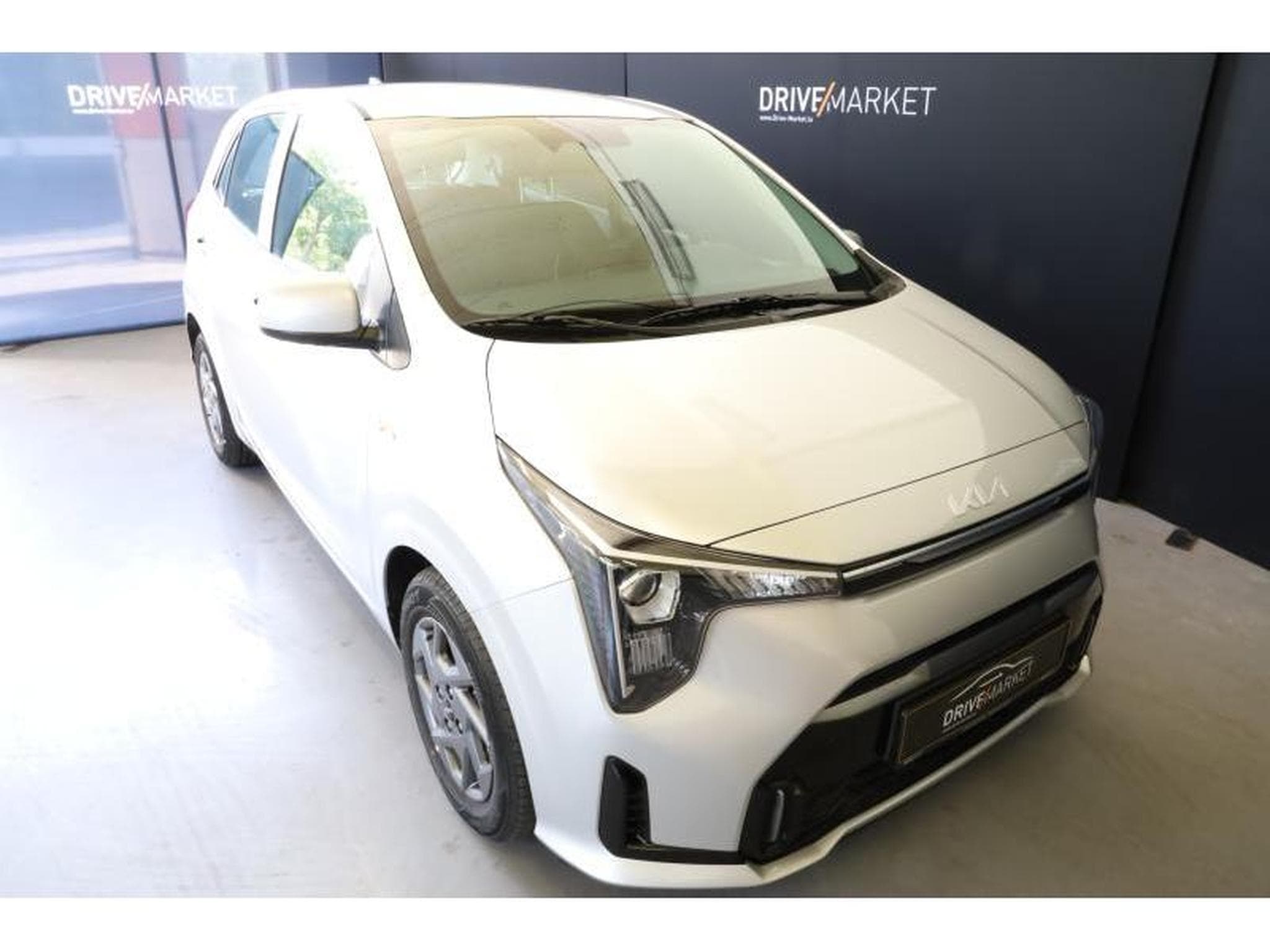 Kia Picanto Pulse (2024) - Photo 9