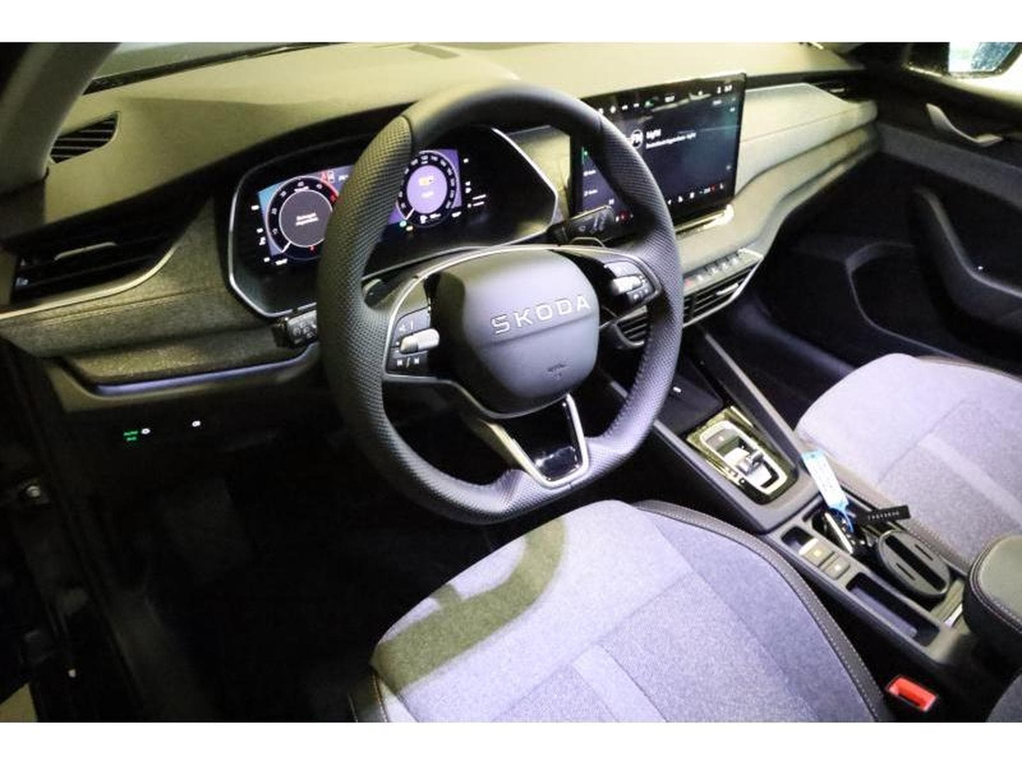 Skoda Octavia Selection (2025) - Photo 17