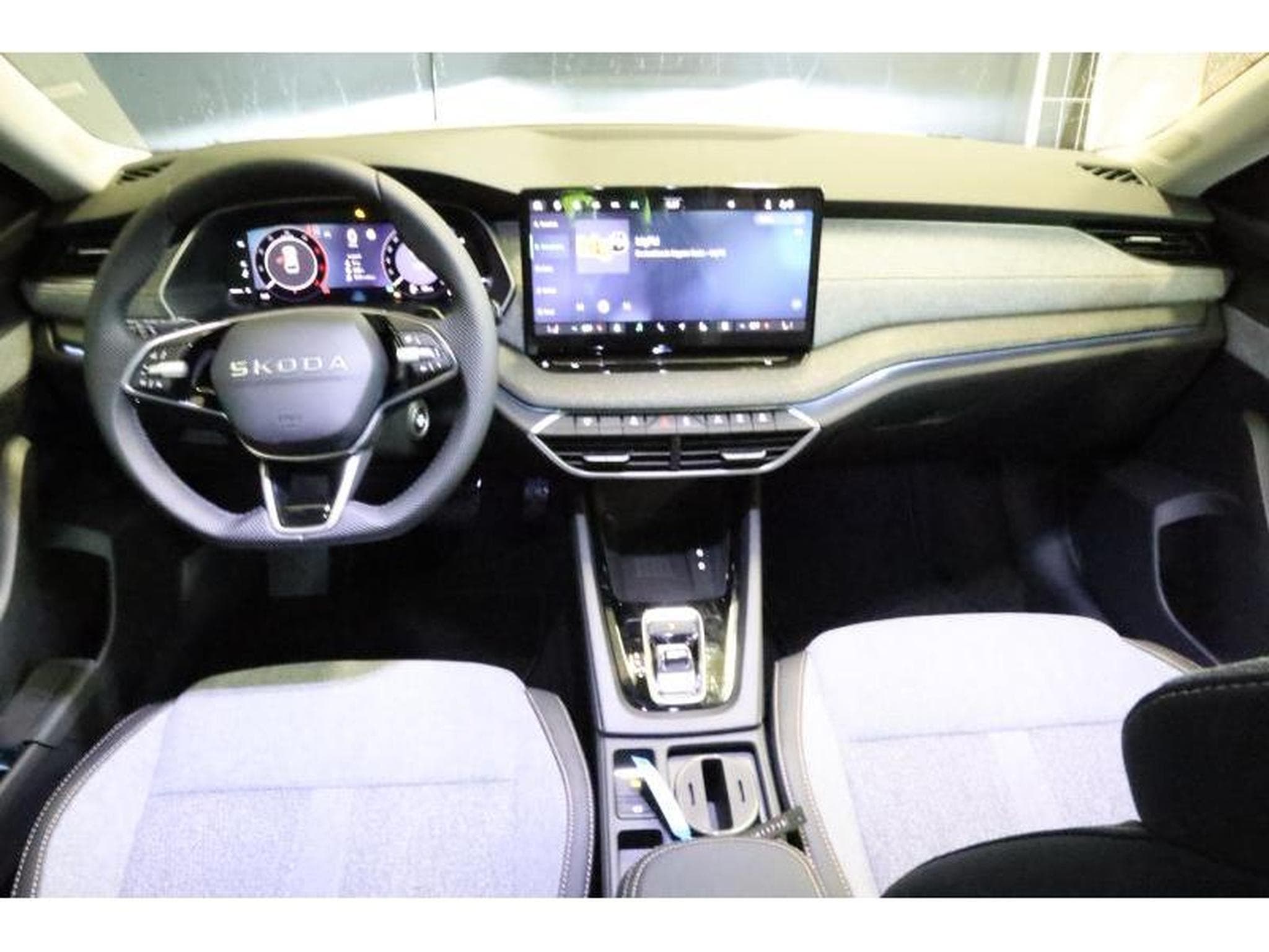 Skoda Octavia Selection (2025) - Photo 10