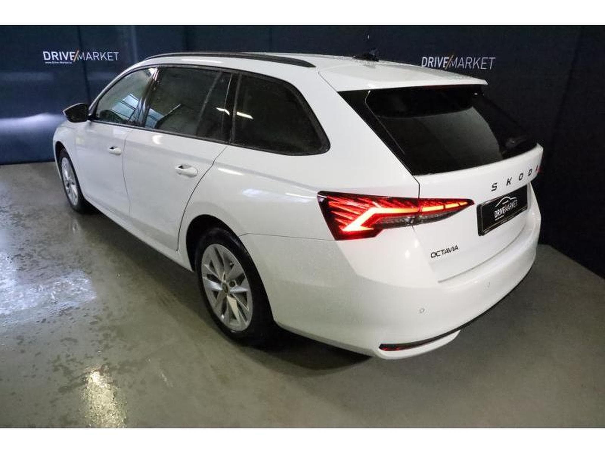 Skoda Octavia Selection (2025) - Photo 19
