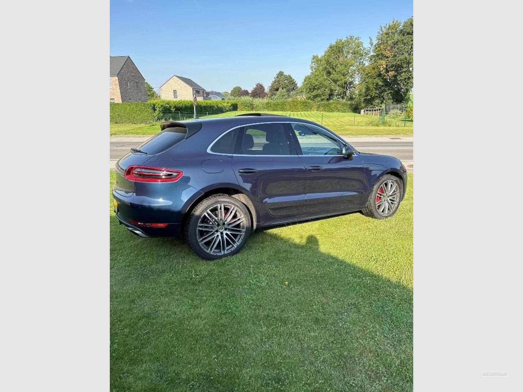 Porsche Macan Turbo (2016) - Photo 1