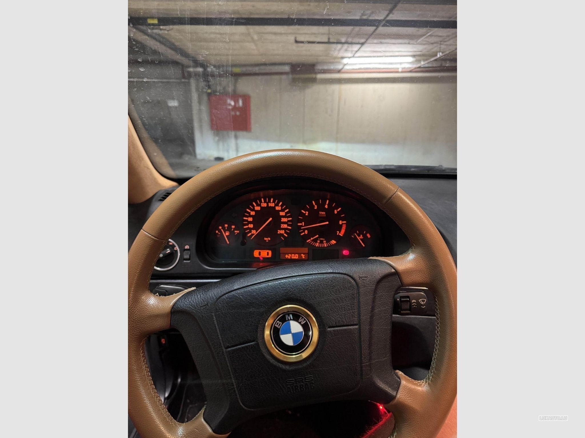 BMW 523 i Pack M Performance (1996) - Photo 6
