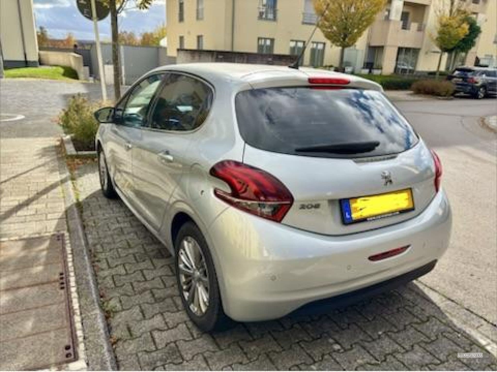 Peugeot 208 Pack Allure (2018) - Photo 2