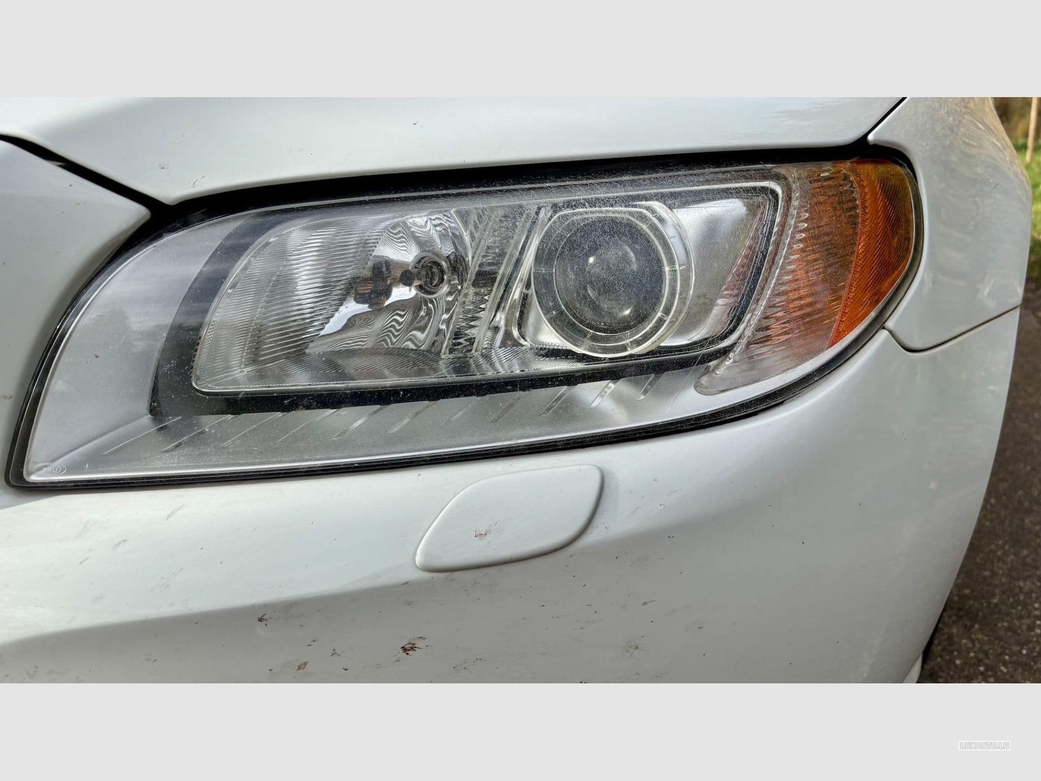 Volvo V70 2.0 D3 5-cylinder diesel, 136hp, 6-speed manual– Full Option (2013) - Photo 4