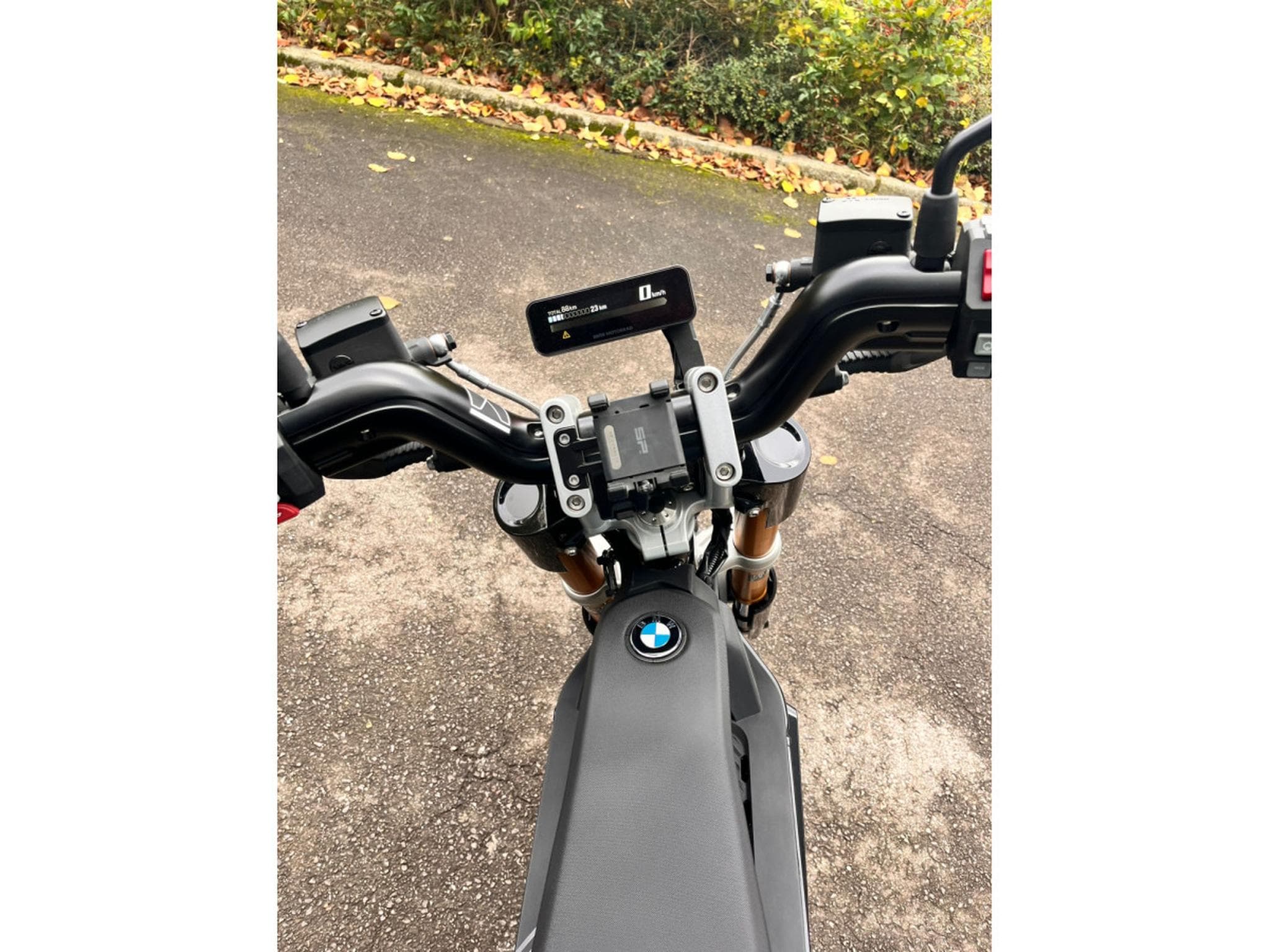 BMW CE 02 (2026) - Photo 3