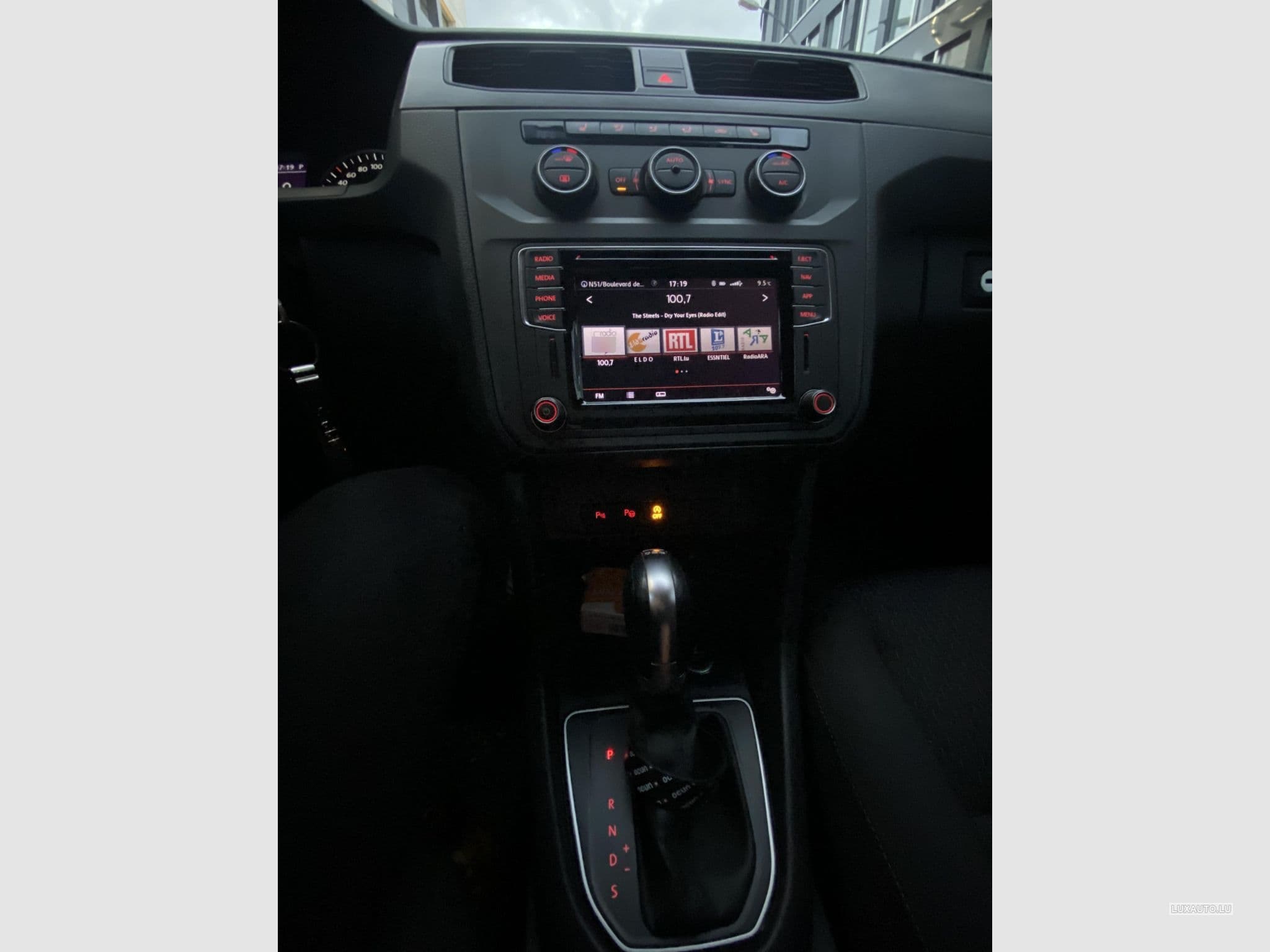 VW Caddy TDI DSG Trendline, Navi Europe (2019) - Photo 3