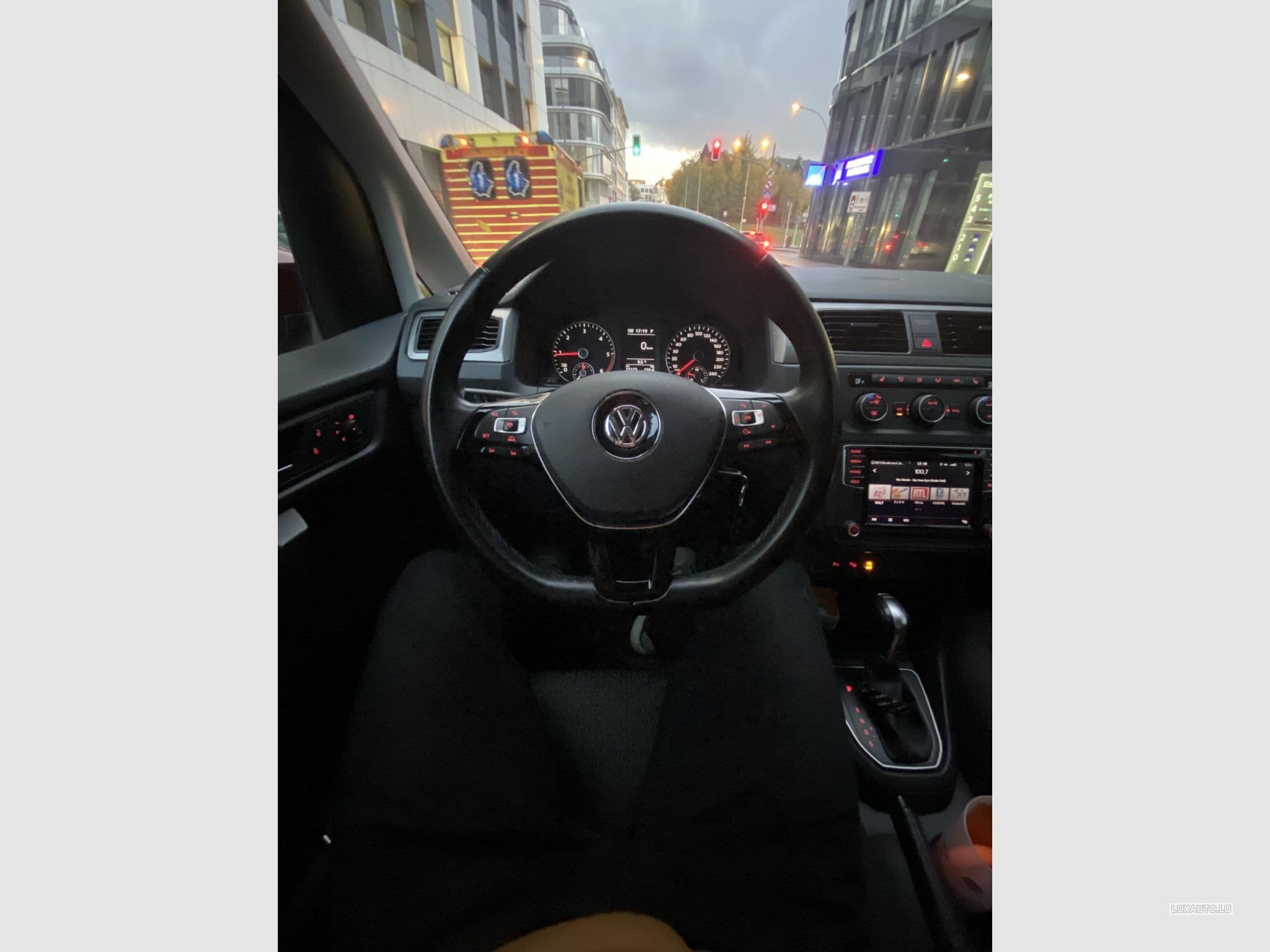 VW Caddy TDI DSG Trendline, Navi Europe (2019) - Photo 4