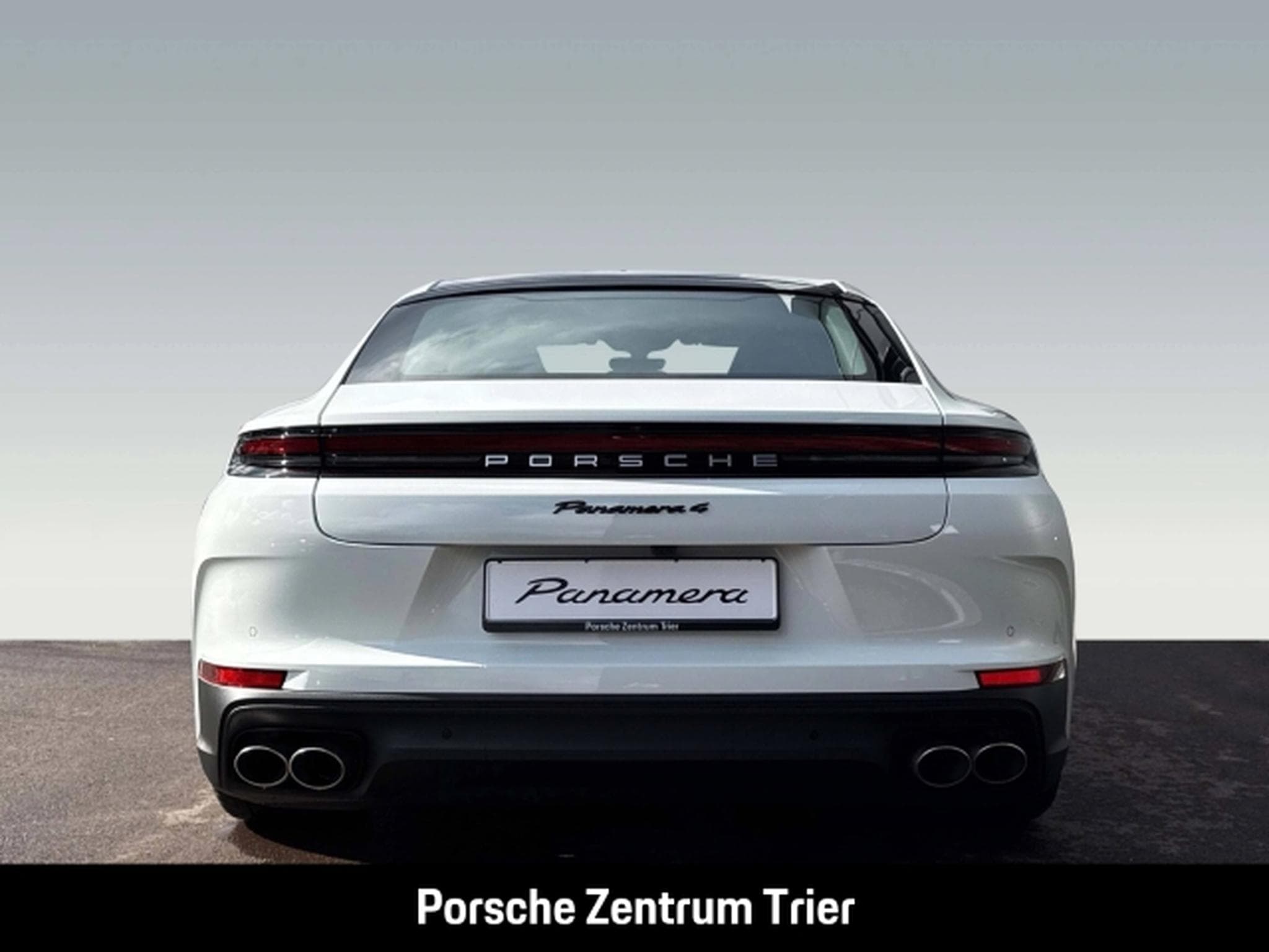 Porsche Panamera E-Hybrid HA-Lenkung InnoDrive Head-Up (2025) - Photo 7
