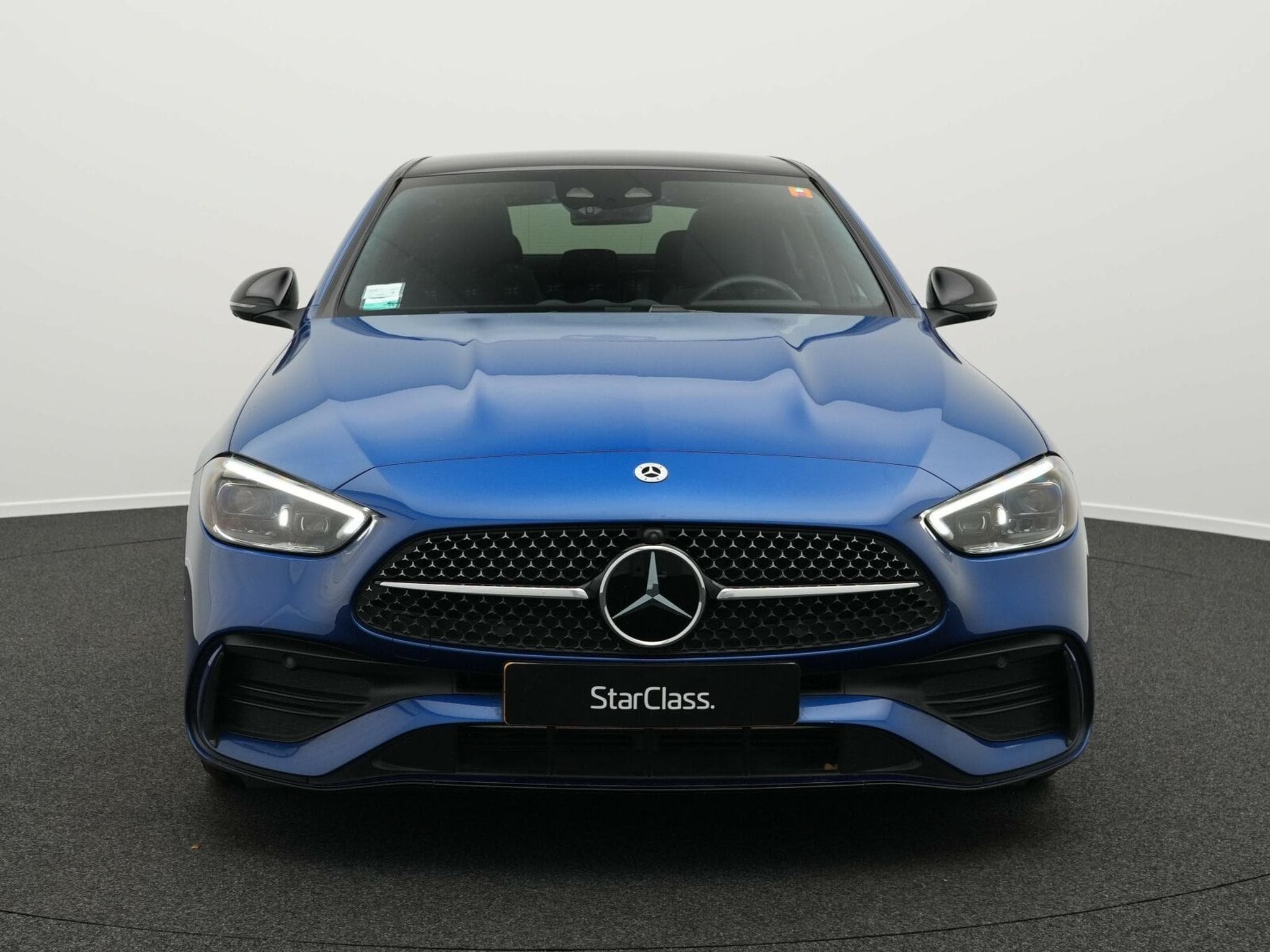 Mercedes C 220 d 4MATIC AMG-Line Premium Plus (2024) - Photo 2