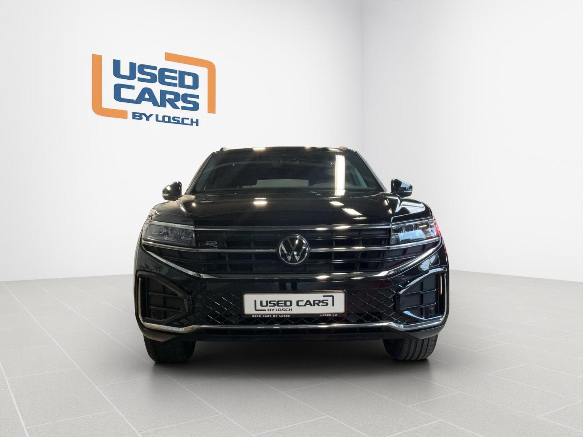VW Touareg R-Line+V6+DSG+4M+Pano+ (2024) - Photo 3