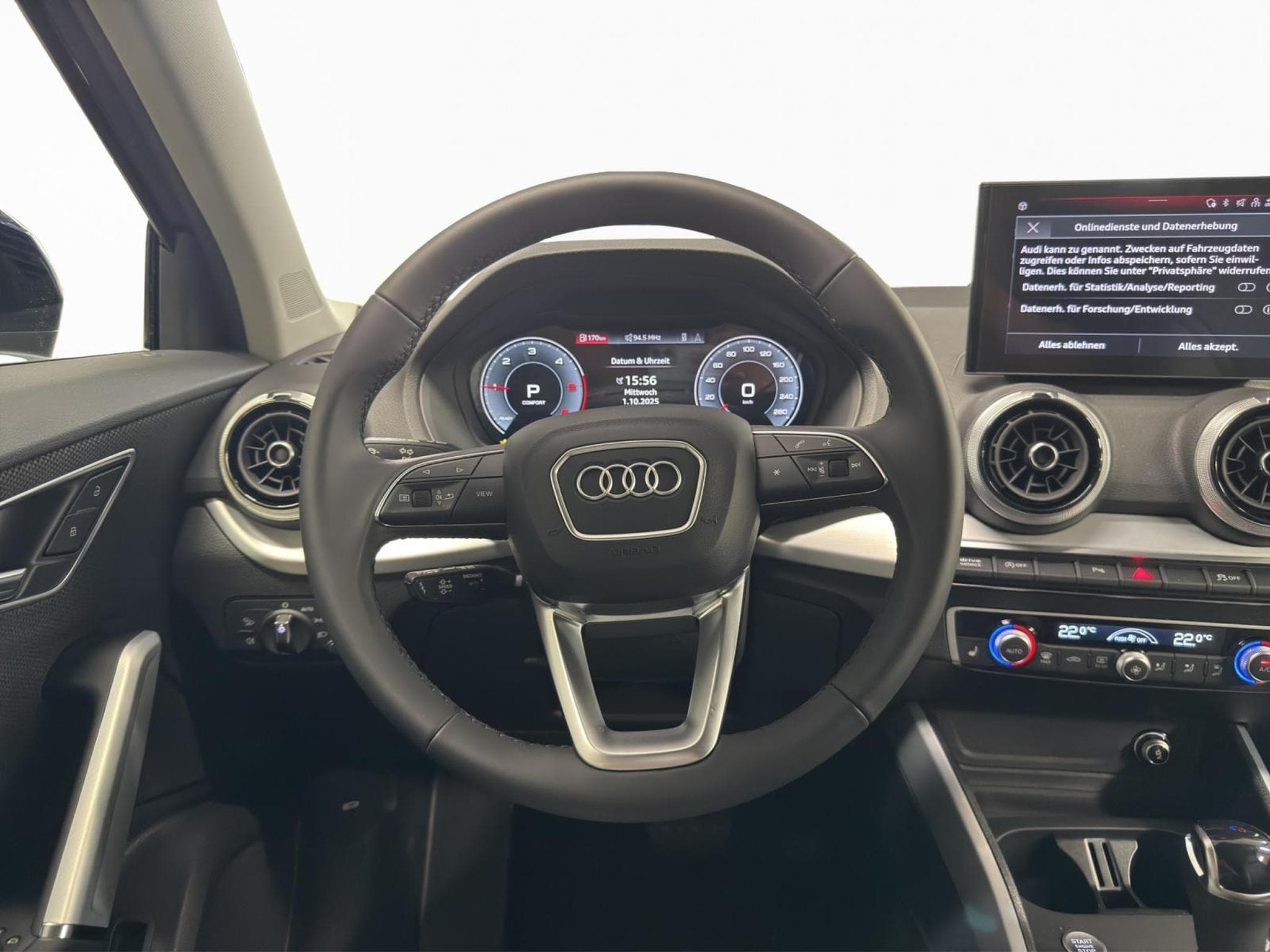 Audi Q2 S line (2025) - Photo 10