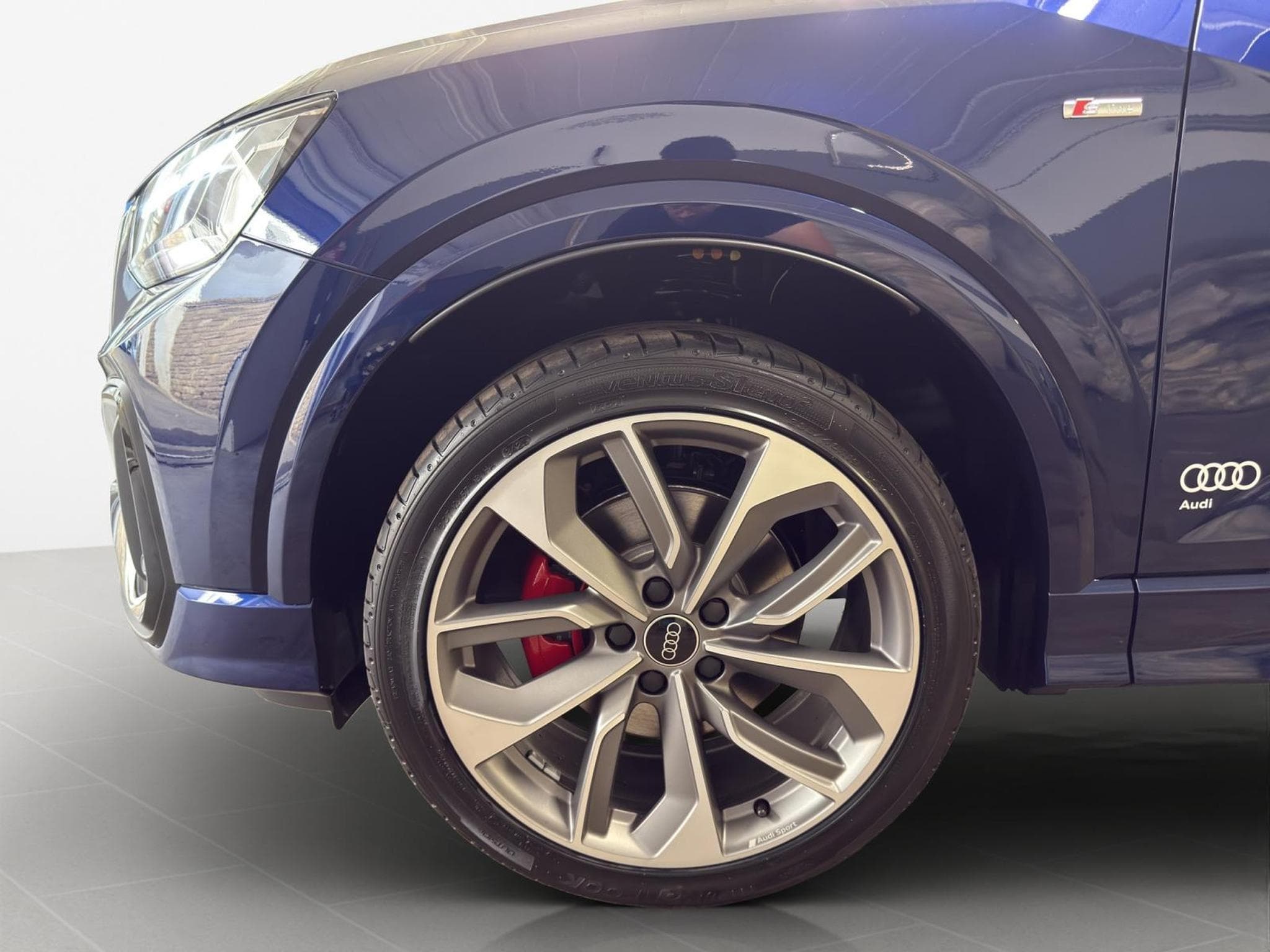 Audi Q2 S line (2025) - Photo 7