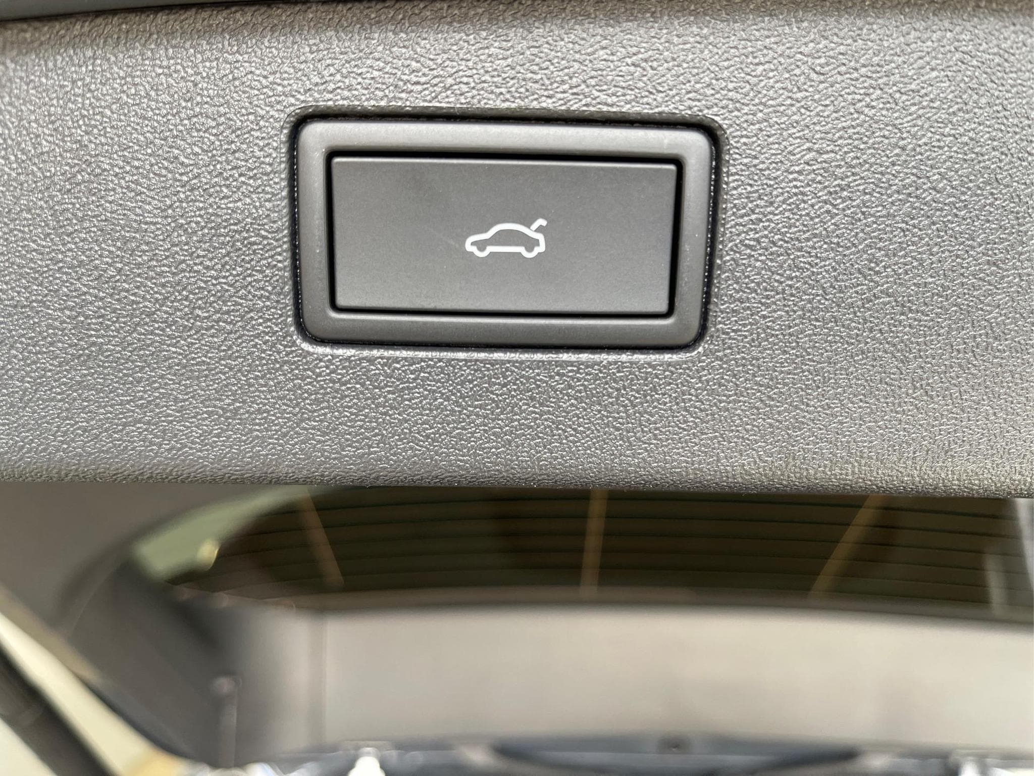 VW Tiguan LIFE (2025) - Photo 25