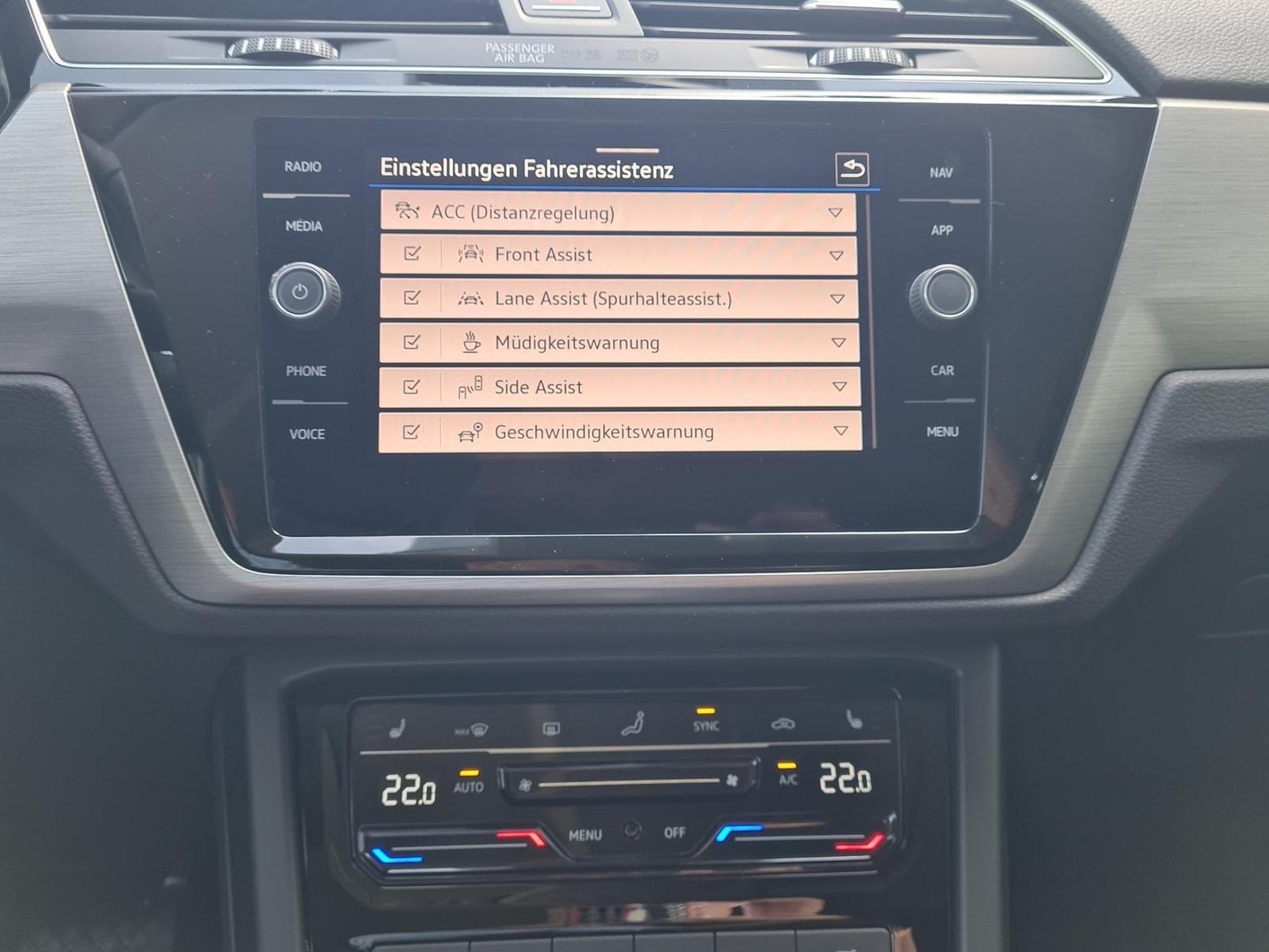 VW Touran Comfortline BMT/Start-Stopp (2025) - Photo 22