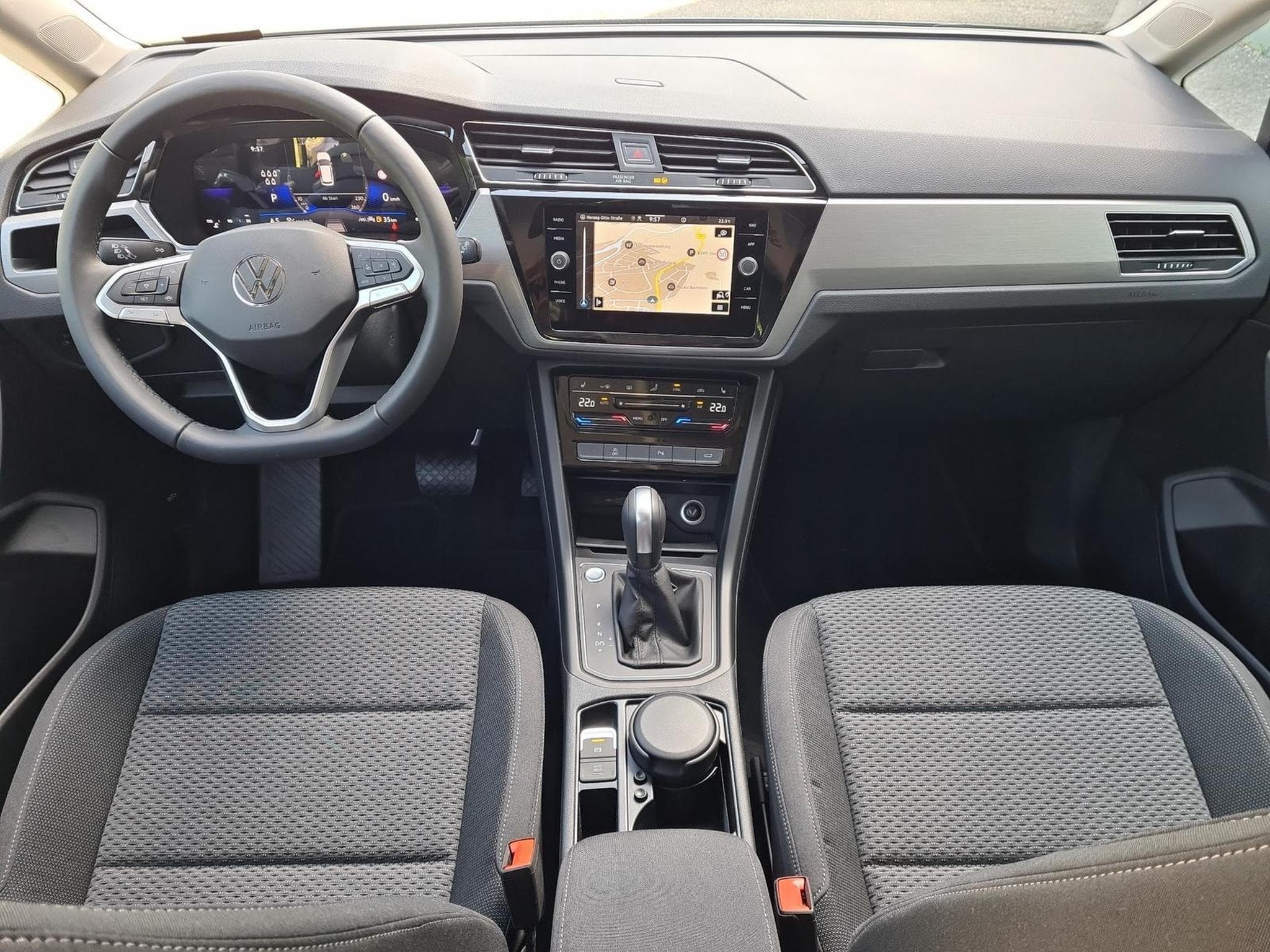 VW Touran Comfortline BMT/Start-Stopp (2025) - Photo 25
