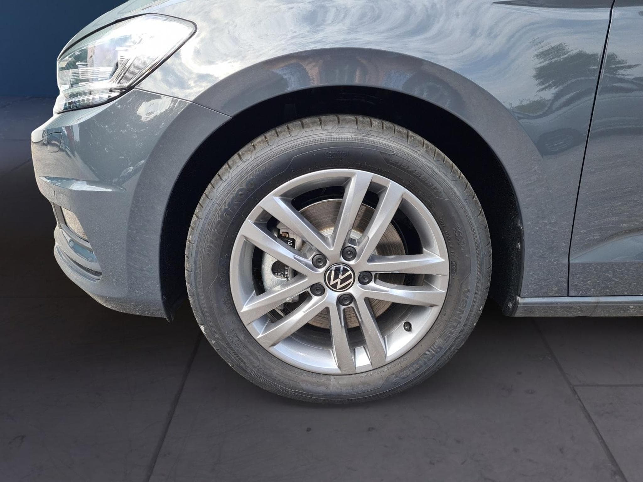 VW Touran Comfortline BMT/Start-Stopp (2025) - Photo 7