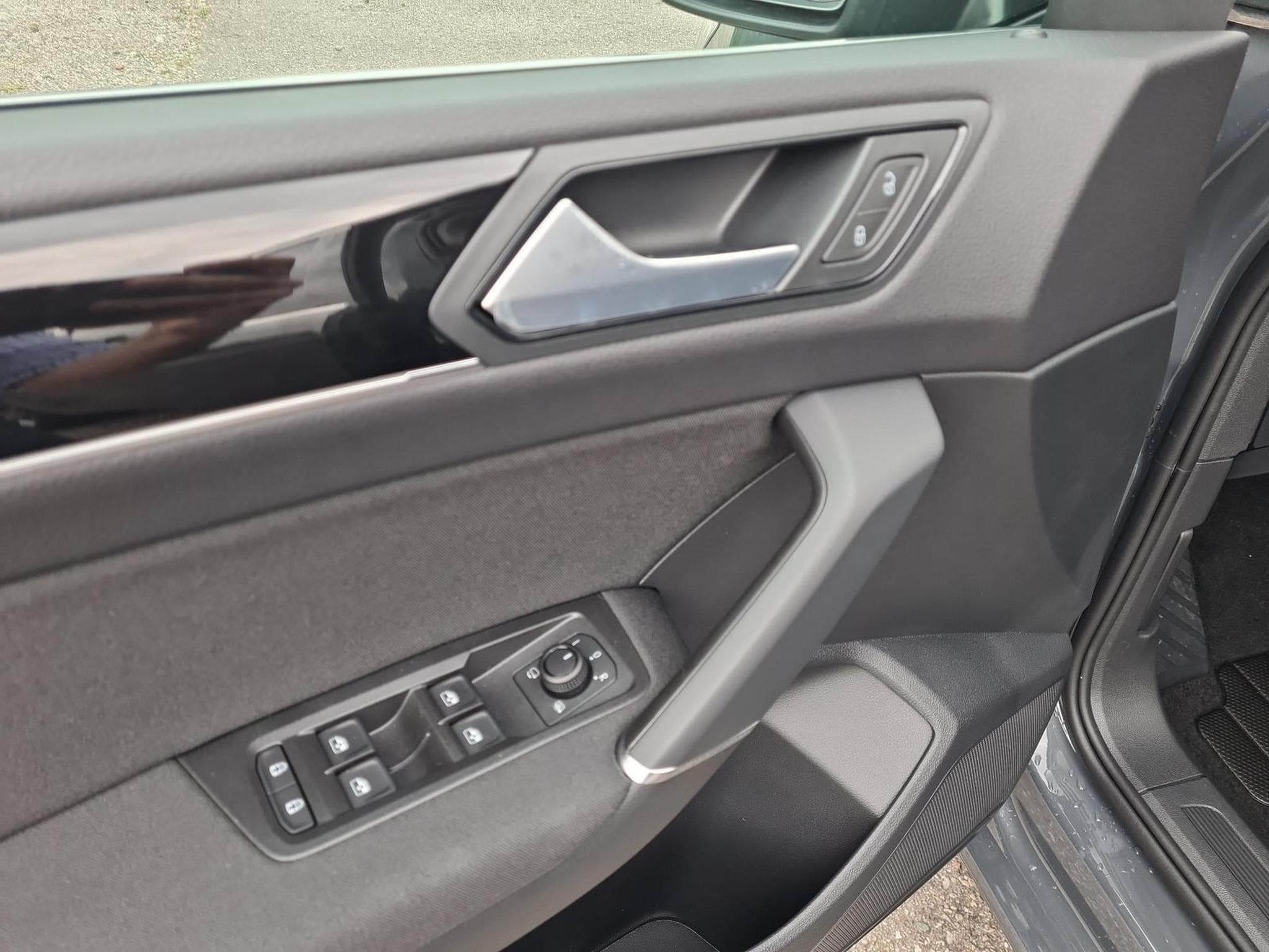 VW Touran Comfortline BMT/Start-Stopp (2025) - Photo 14