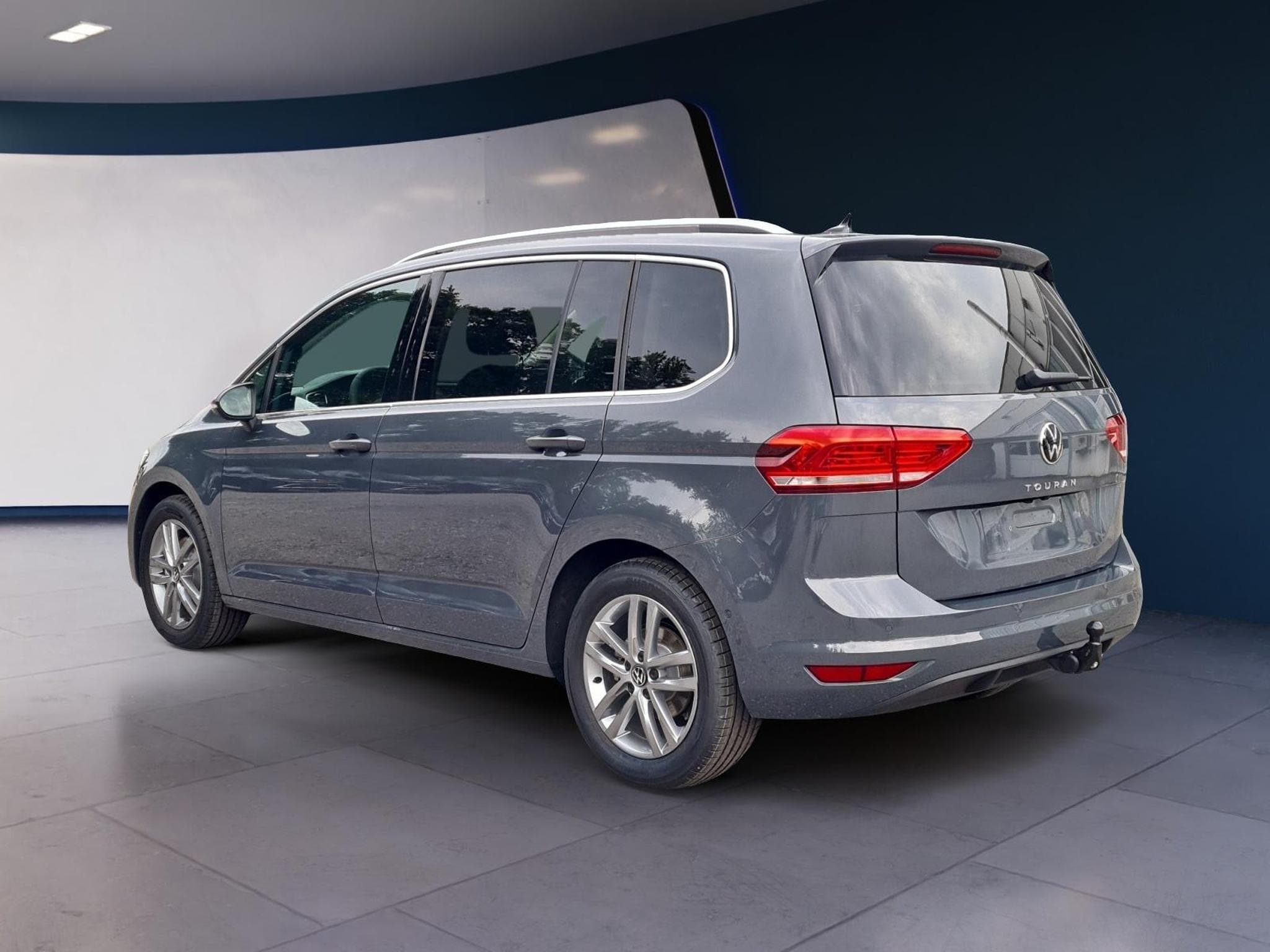 VW Touran Comfortline BMT/Start-Stopp (2025) - Photo 4