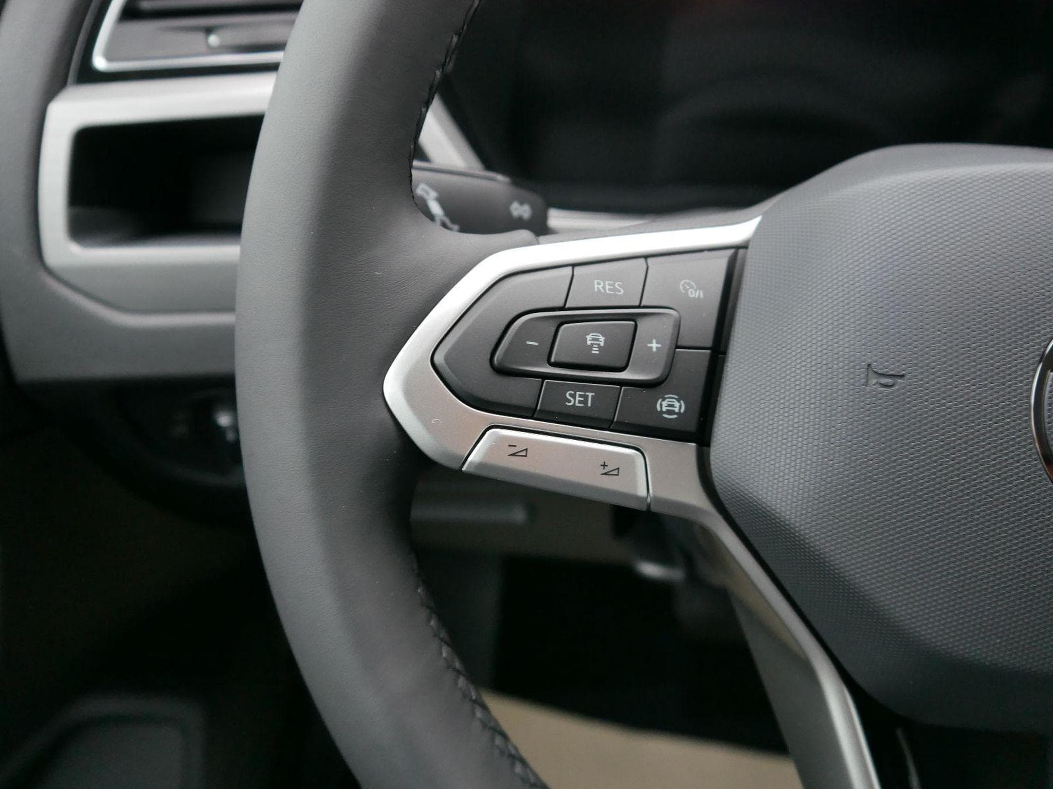 VW Touran Comfortline (2026) - Photo 14
