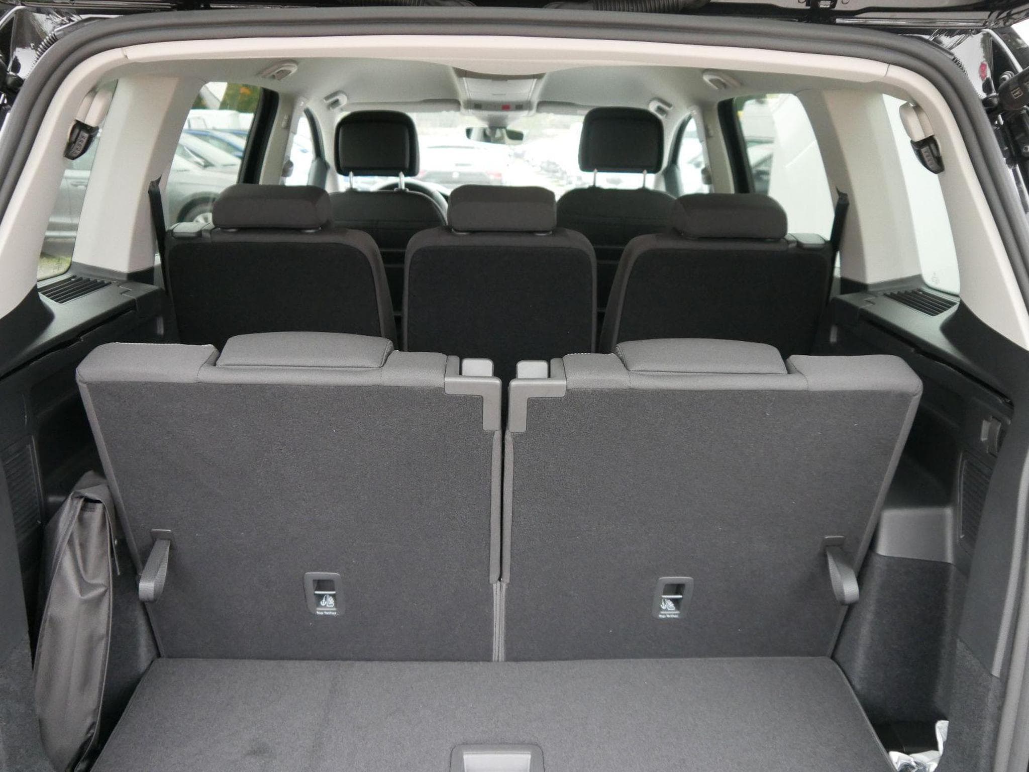 VW Touran Comfortline (2026) - Photo 9