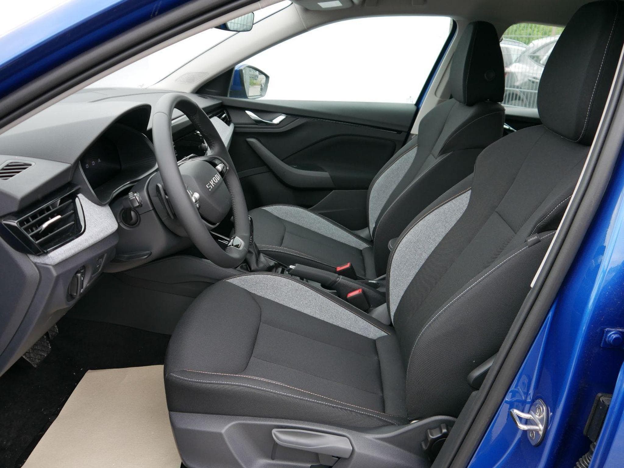 Skoda Scala Selection (2025) - Photo 12