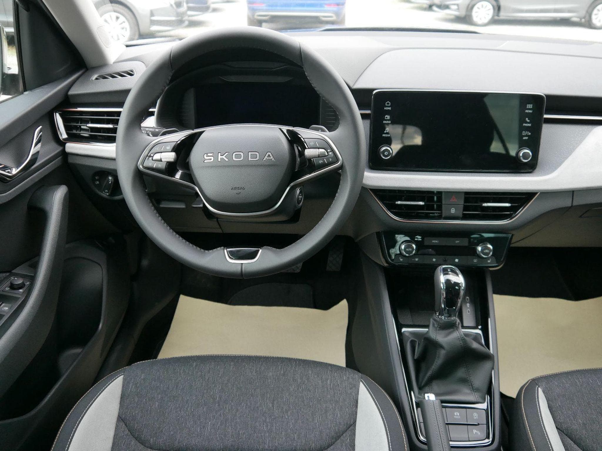 Skoda Kamiq Kamiq 130 Jahre (2025) - Photo 13