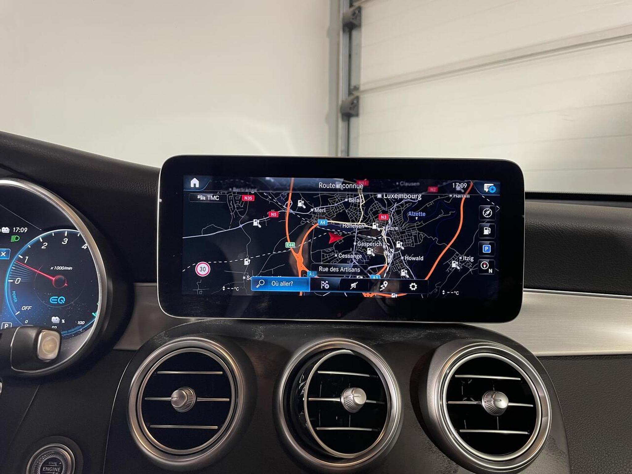 Mercedes GLC 300 COUPE 300 DE 306 CV 4MATIC 9G-DCT AMG LINE GPS AMGLINE (2021) - Photo 4