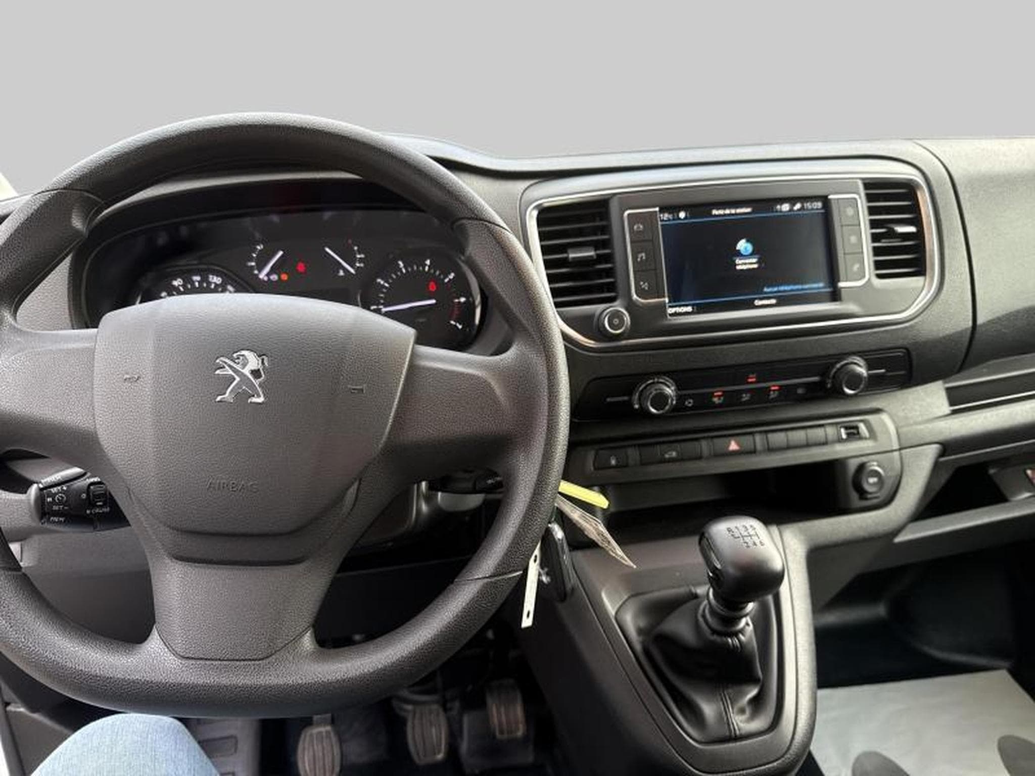 Peugeot Expert Long (2023) - Photo 13