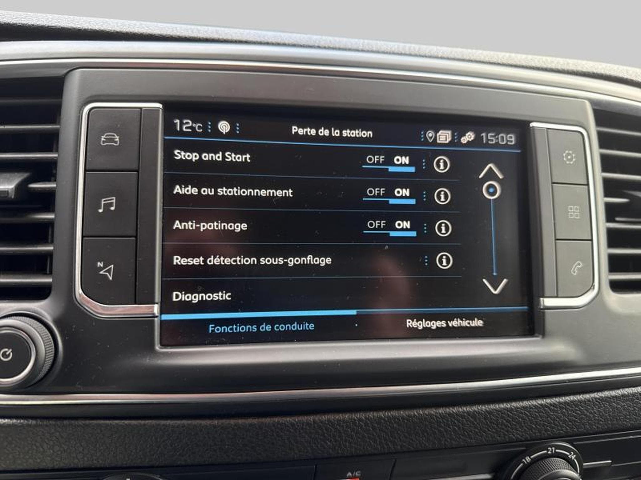Peugeot Expert Long (2023) - Photo 17