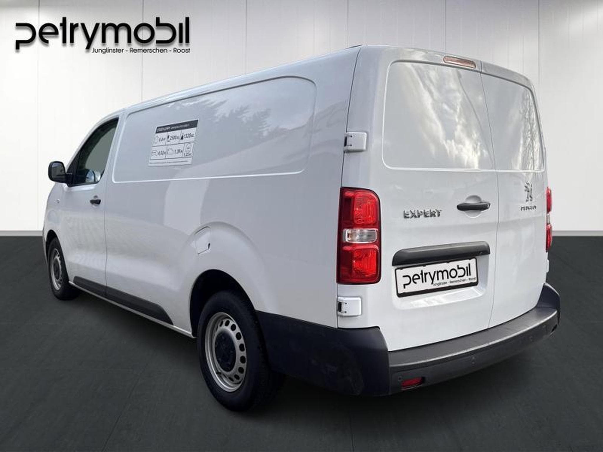 Peugeot Expert Long (2023) - Photo 6