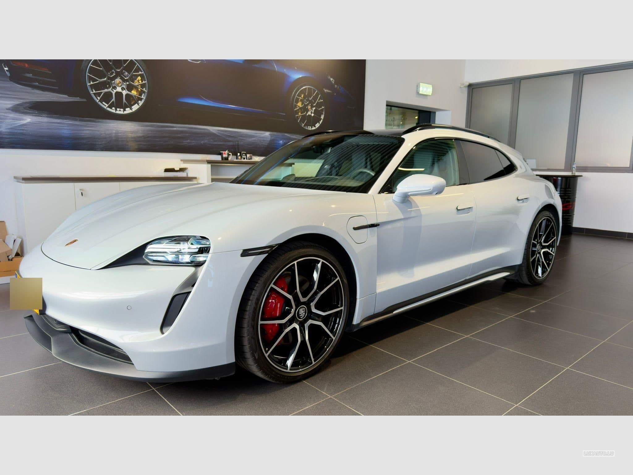 Porsche Taycan 4S Sport Turismo | Porsche Approved | Pneus et jantes d' (2023) - Photo 1