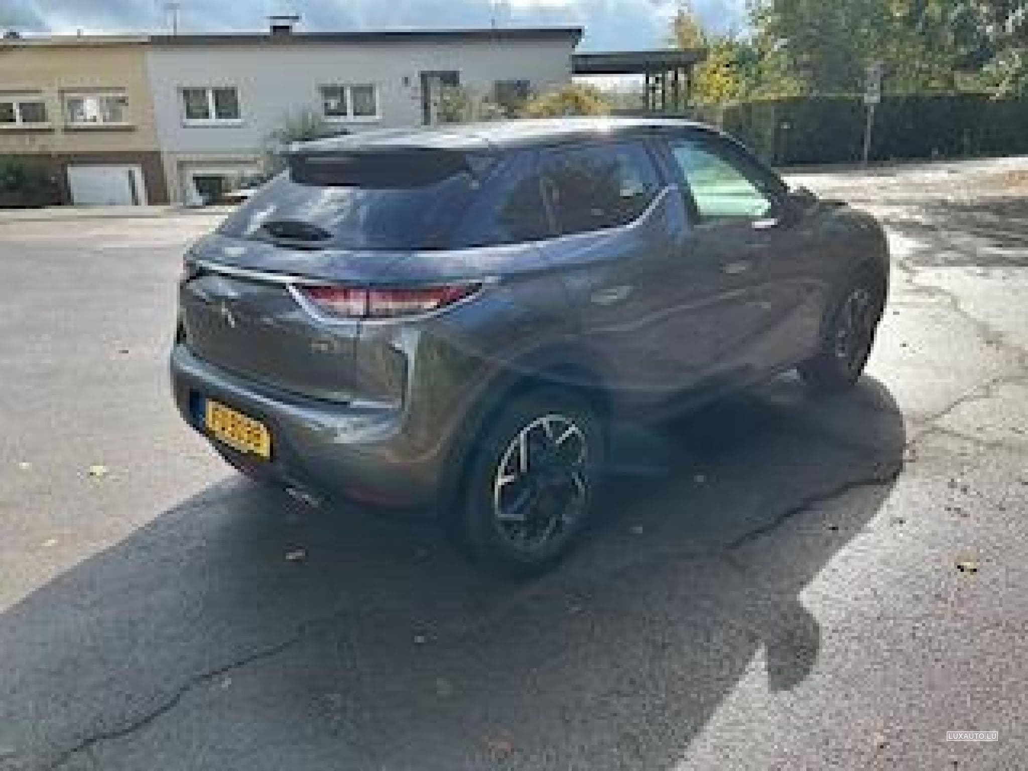 DS Automobiles DS3 CROSSBACK PureTech 130 Automatic (2021) - Photo 3