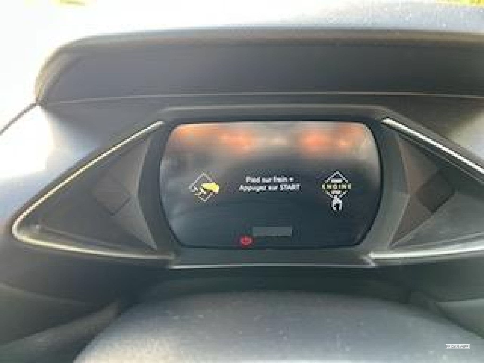 DS Automobiles DS3 CROSSBACK PureTech 130 Automatic (2021) - Photo 4