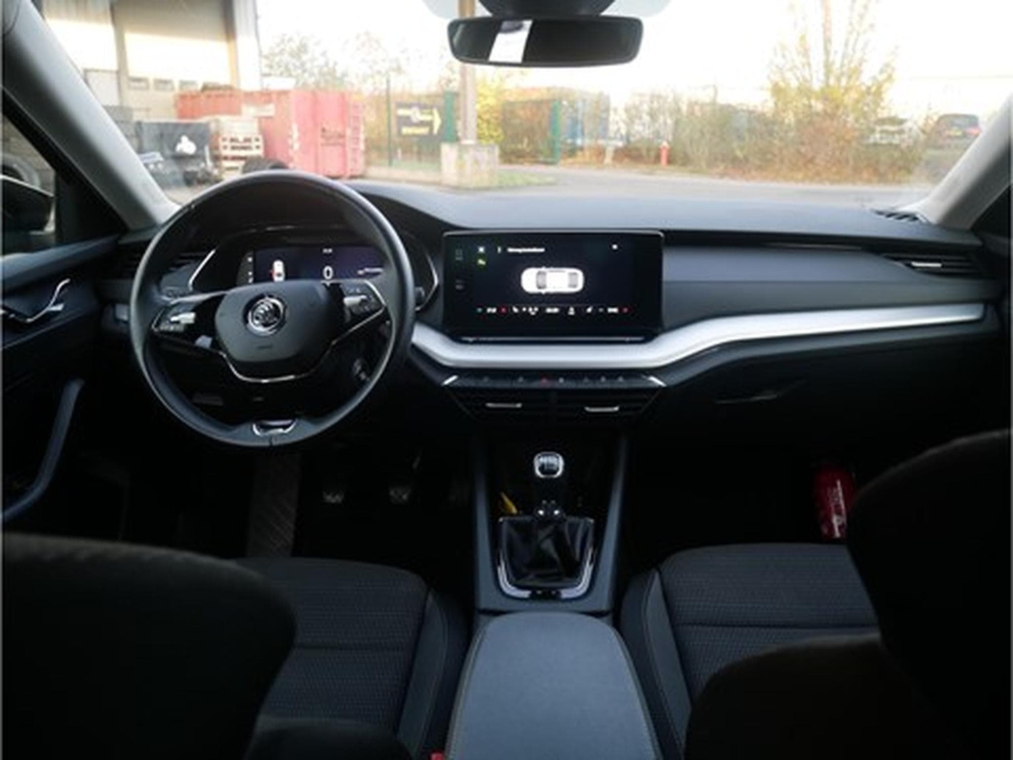 Skoda Octavia 2.0TDI Ambition M6 115CV (2020) - Photo 4