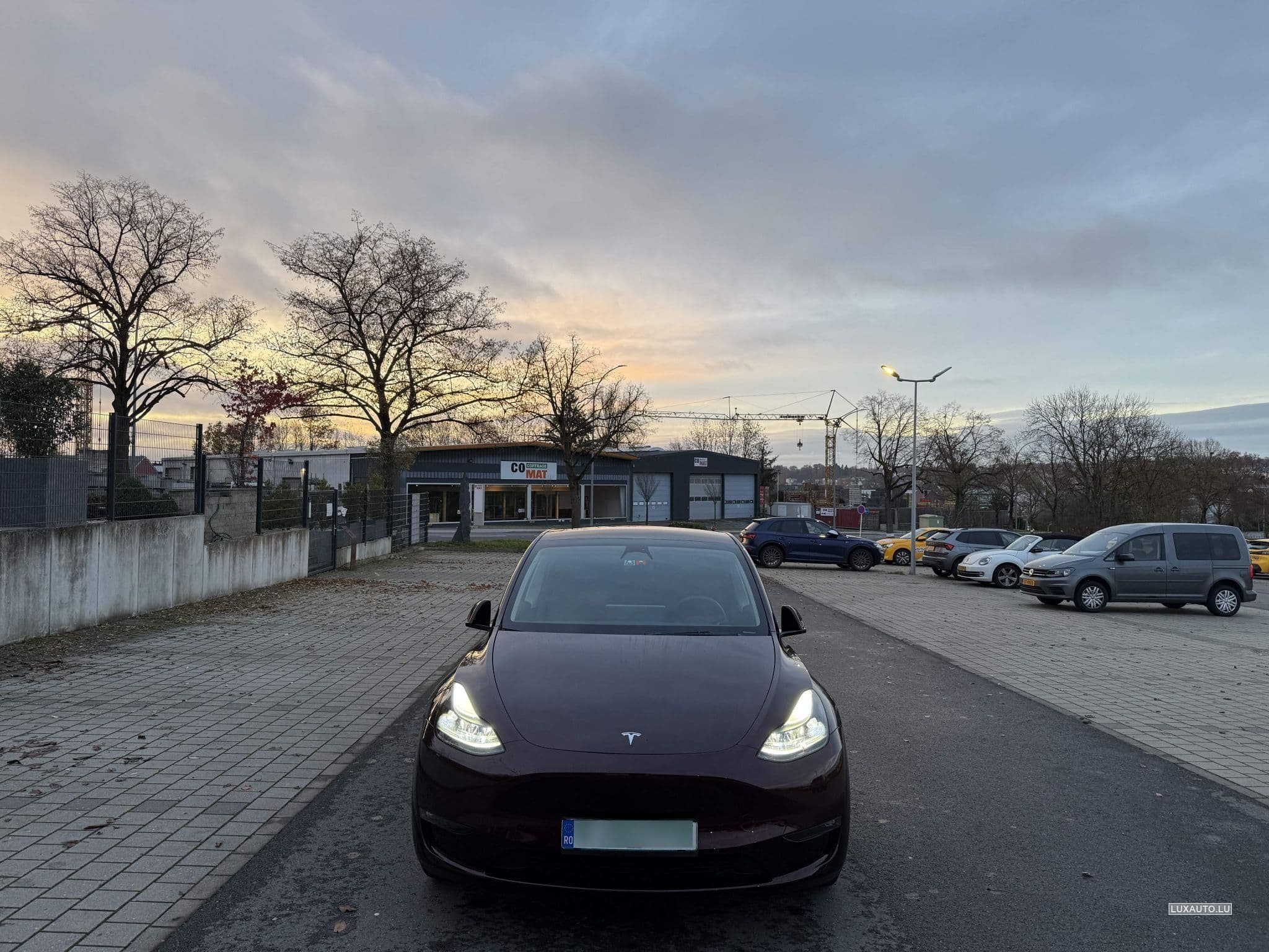 Tesla Model Y Long Range with Tow Hitch (2024) - Photo 1