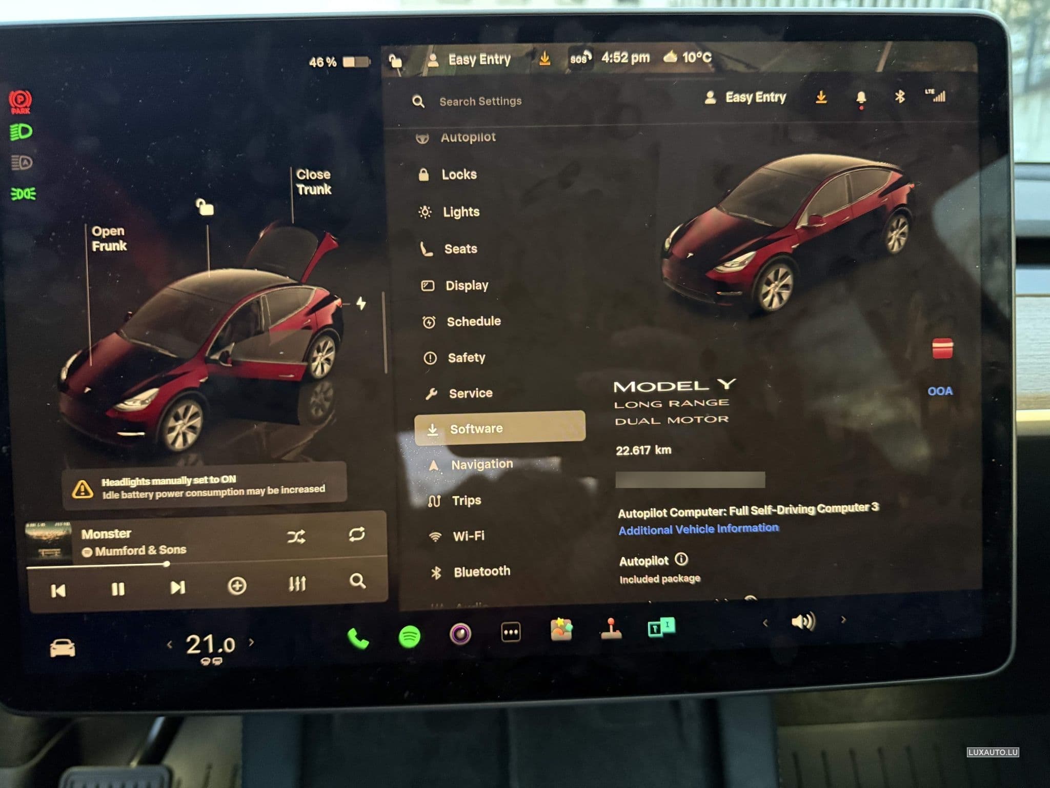 Tesla Model Y Long Range with Tow Hitch (2024) - Photo 10