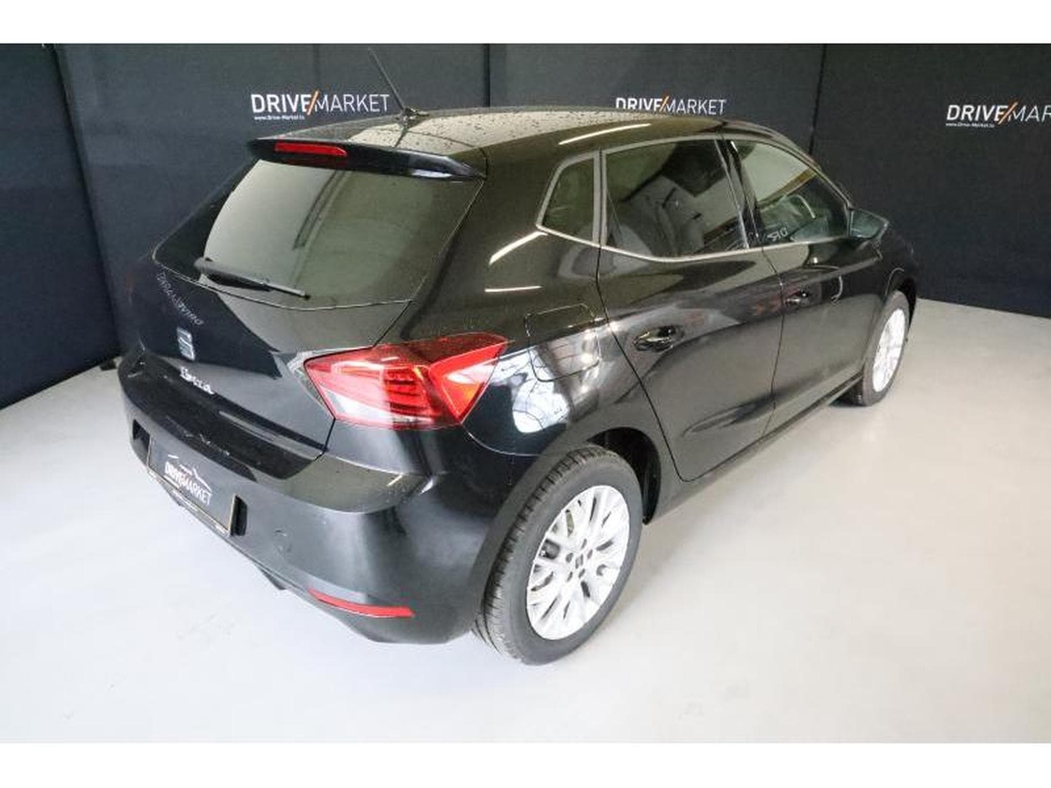 Seat Ibiza XcEllence (2025) - Photo 17