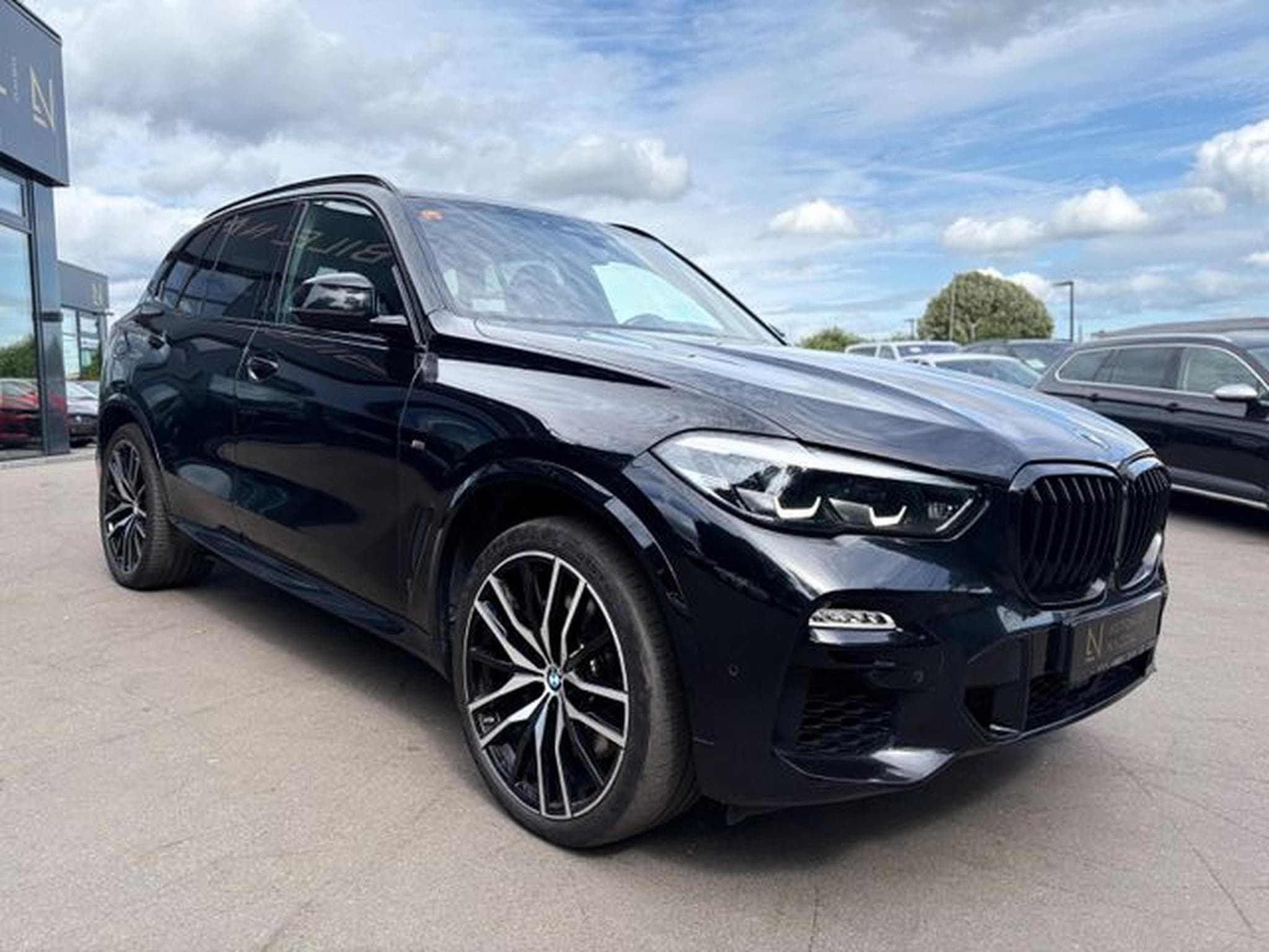 BMW X5 X5 M50I*TV-FOND*PANO*HARMAN/KARDON*ACC*22 ZOLL* (2020) - Photo 6