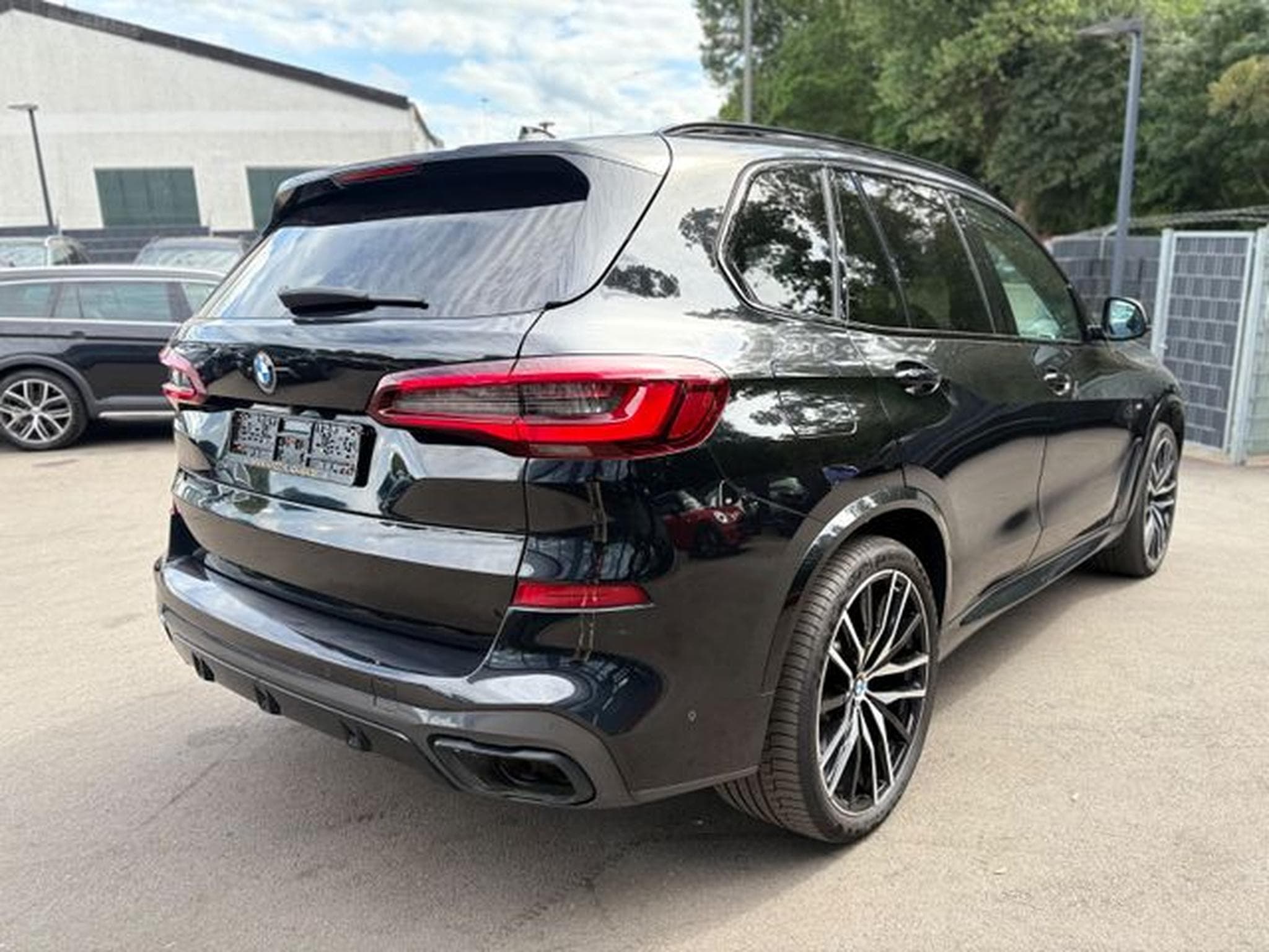 BMW X5 X5 M50I*TV-FOND*PANO*HARMAN/KARDON*ACC*22 ZOLL* (2020) - Photo 7