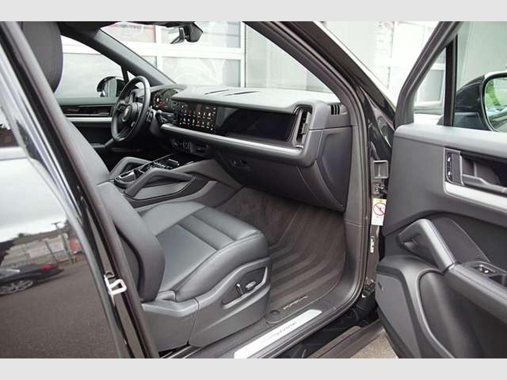 Porsche Cayenne Cayenne*21"RS-Spyder,Luft,ACC,BOSE,Pano,90L,360° (2025) - Photo 7