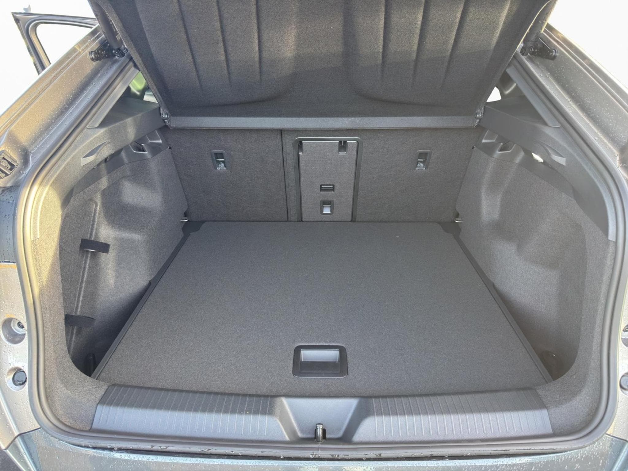 Cupra Tavascan VZ / 3,000€ Luxembourg BEV incentive eligible  T&Cs apply (2025) - Photo 24