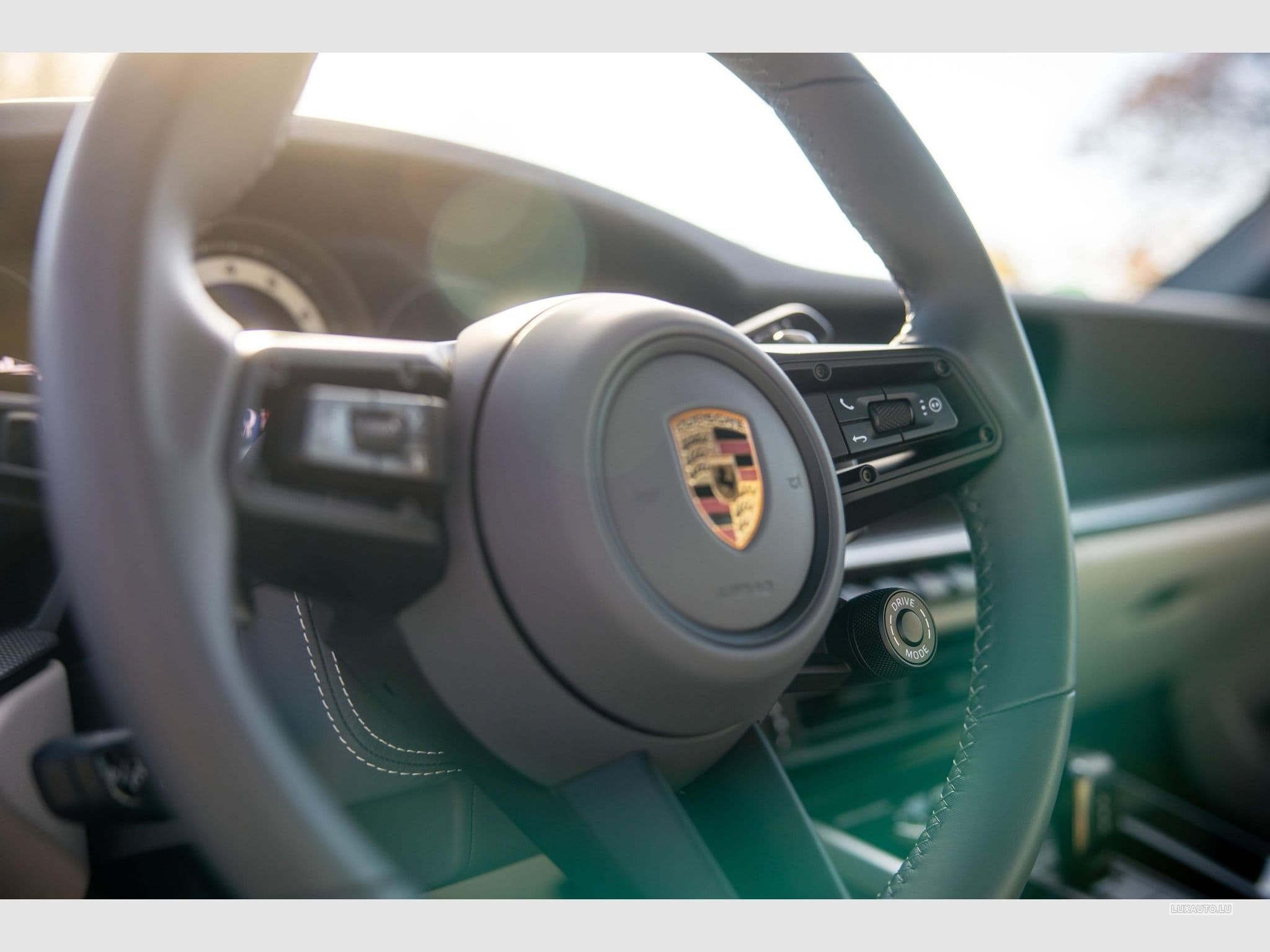 Porsche 911 992 Targa 4 / TVA récupérable (2024) - Photo 9