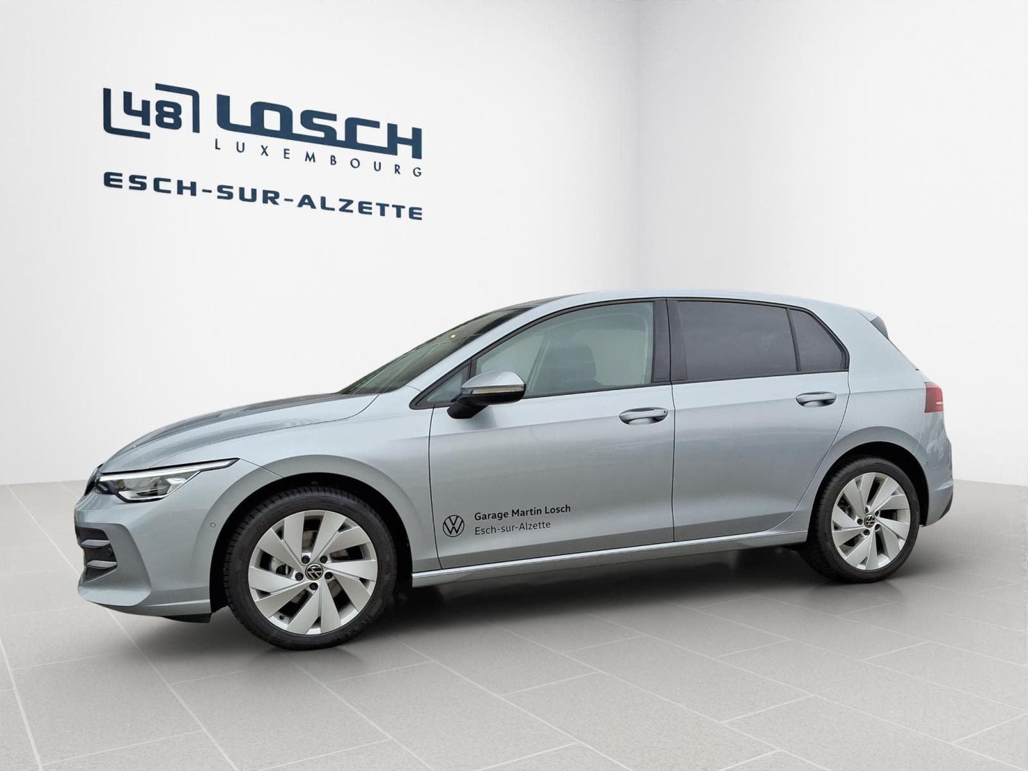 VW Golf Life (2025) - Photo 3