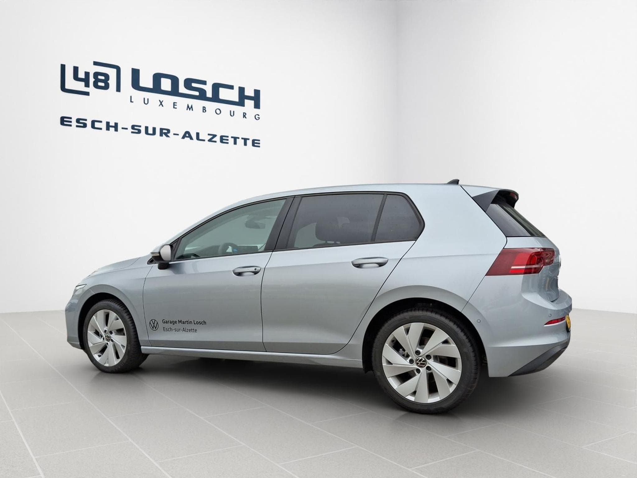 VW Golf Life (2025) - Photo 4
