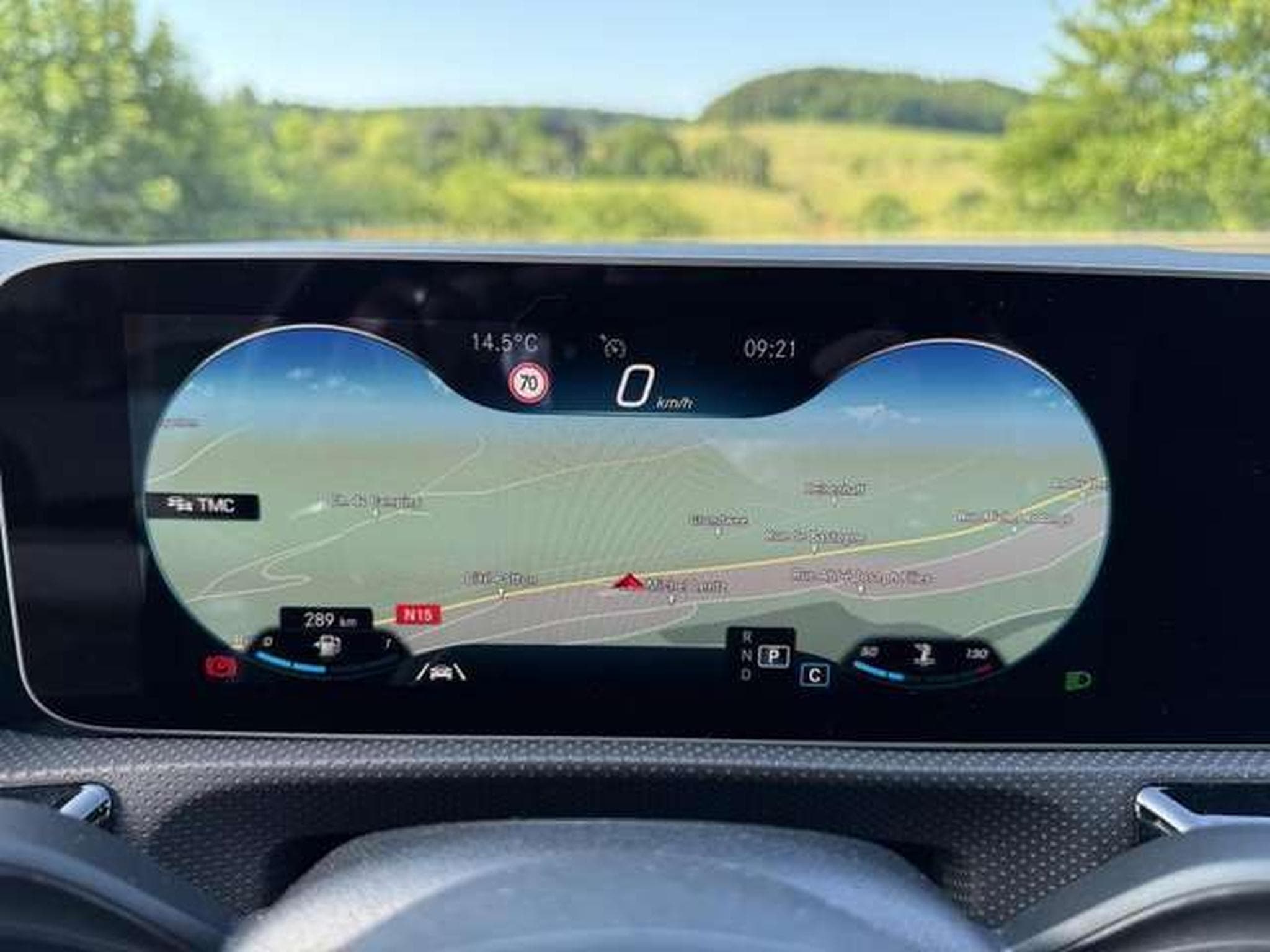 Mercedes A 200 AMG LINE - JUSQU'A 48 MOIS DE GARANTIE (2018) - Photo 13