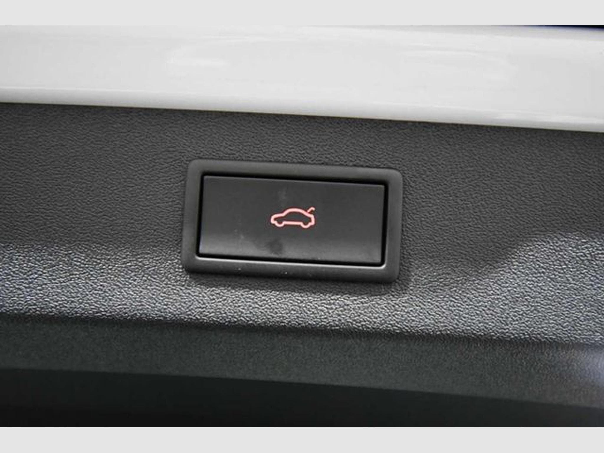 Skoda Enyaq Enyaq Coupe 85x Sportline - Pano, AHK, Navi (2024) - Photo 11